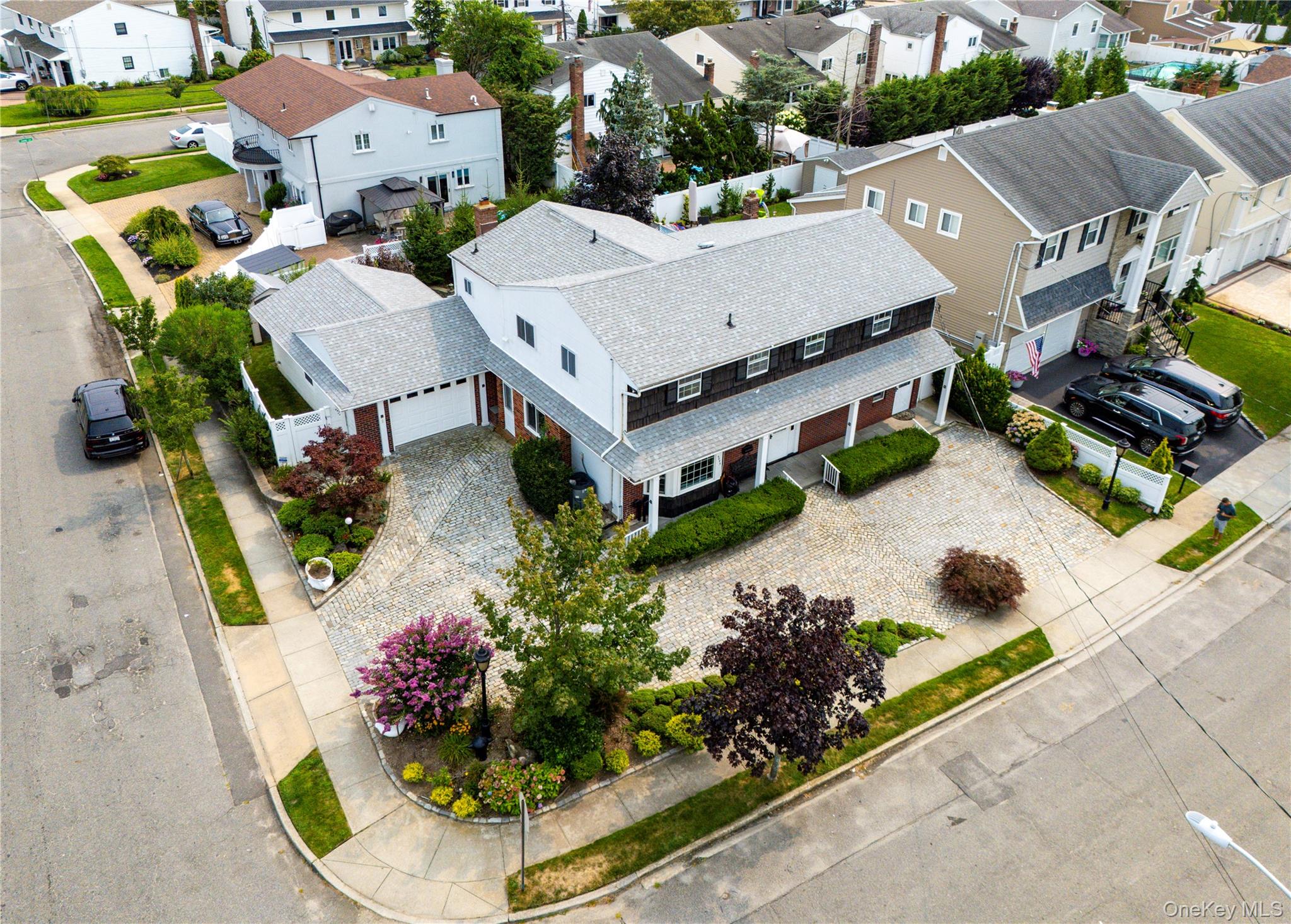 3843 Sally Lane, Oceanside, NY 11572