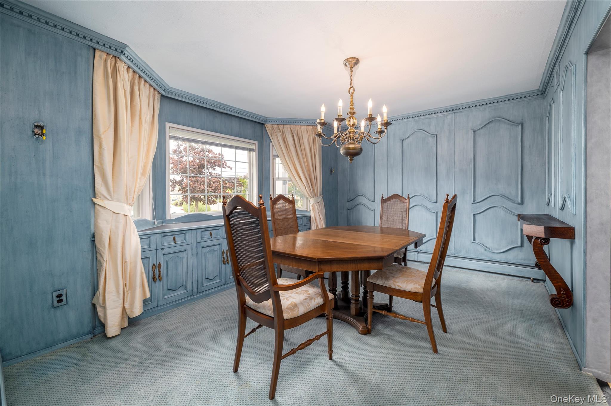 3843 Sally Lane, Oceanside, NY 11572