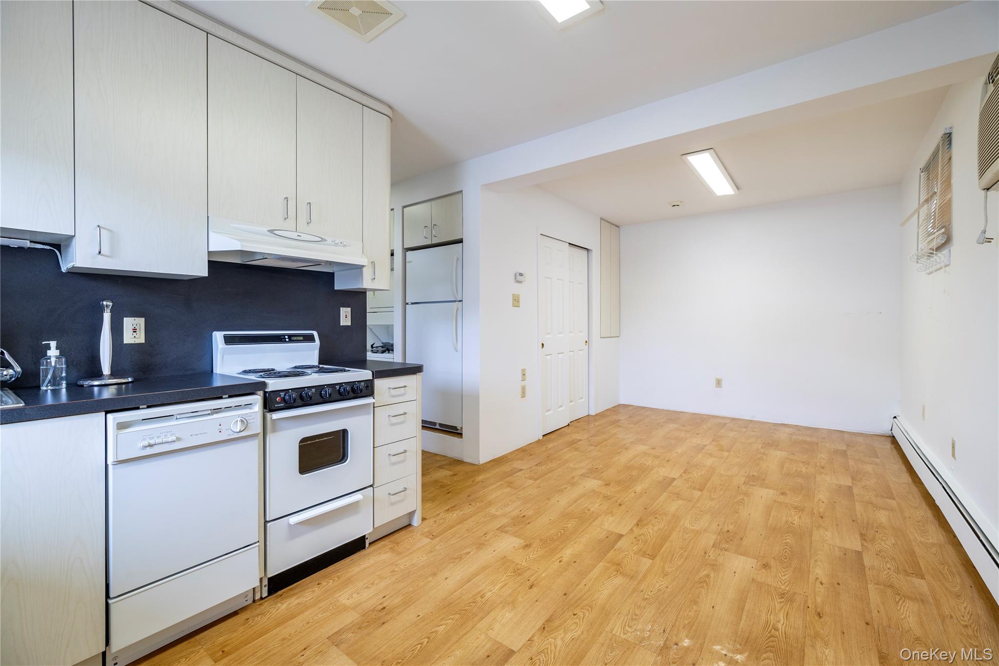 3843 Sally Lane, Oceanside, NY 11572