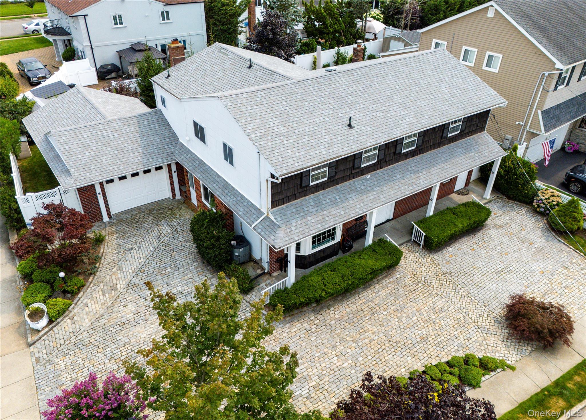 3843 Sally Lane, Oceanside, NY 11572