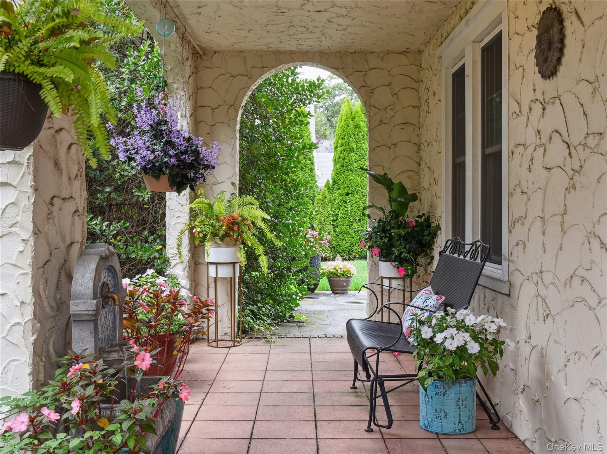 23 Fraser Street, Pelham, NY 10803