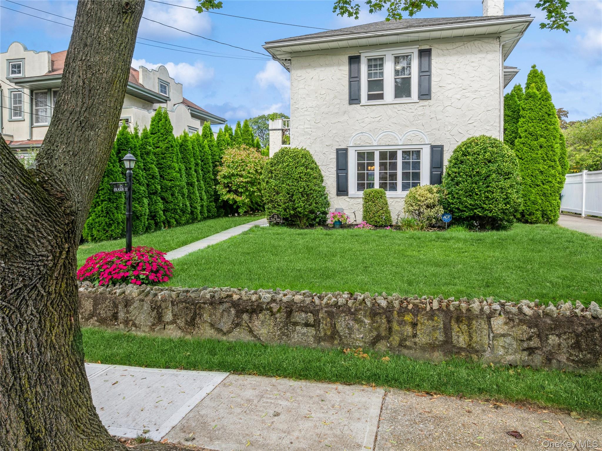 23 Fraser Street, Pelham, NY 10803