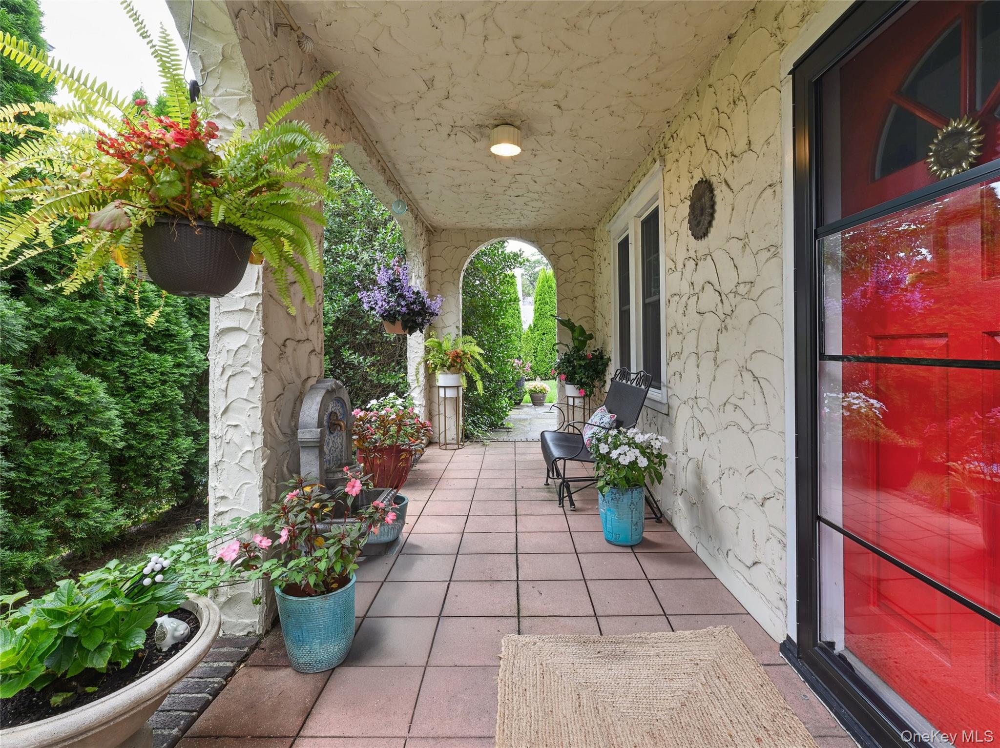 23 Fraser Street, Pelham, NY 10803