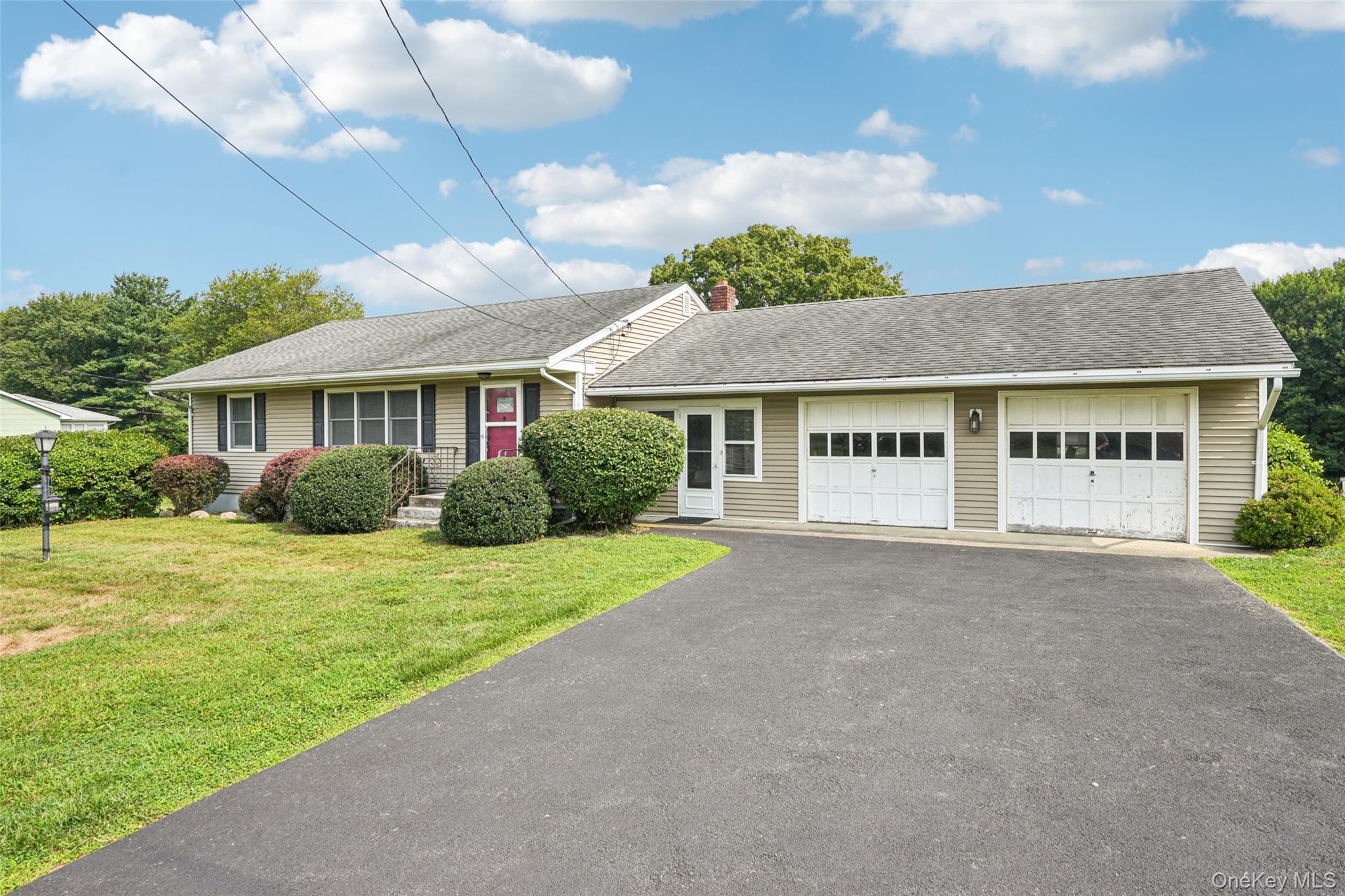 1967 Route 44 55, Modena, NY 12548