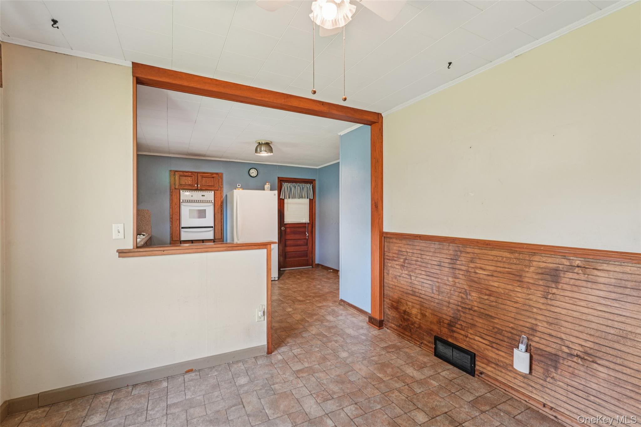 1967 Route 44 55, Modena, NY 12548