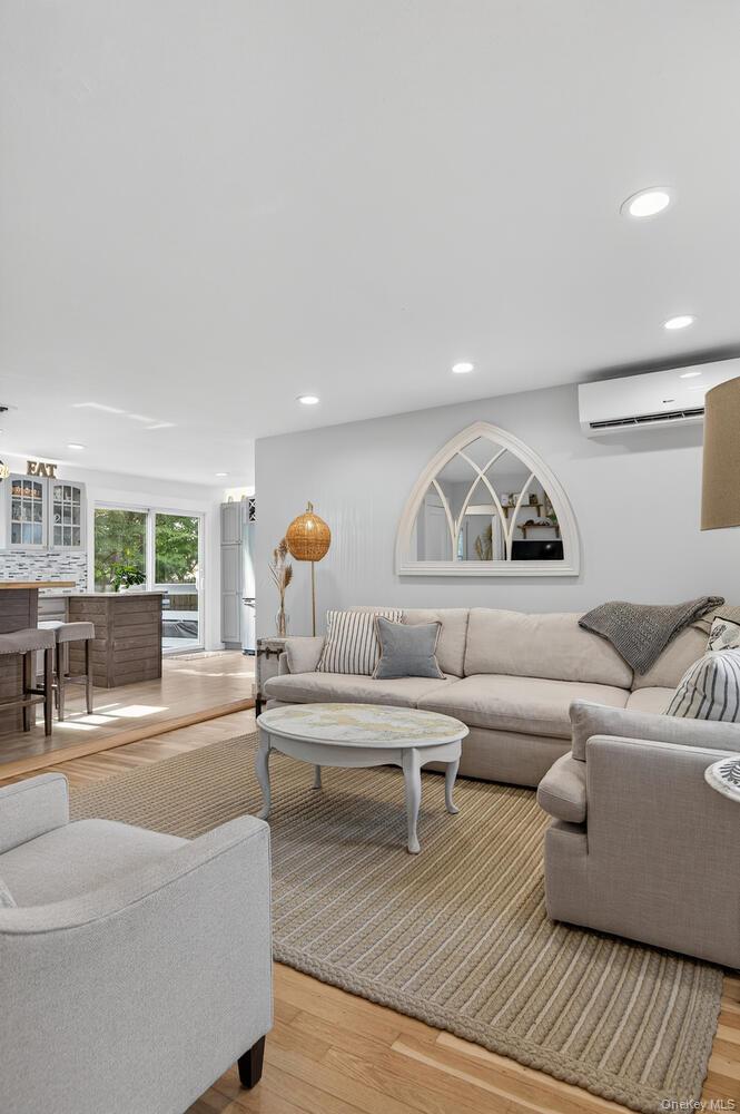 849 Udall Road, West Islip, NY 11795