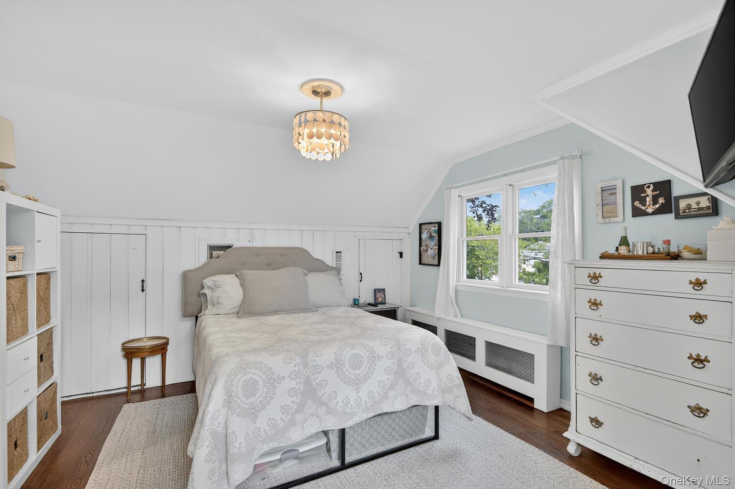 849 Udall Road, West Islip, NY 11795