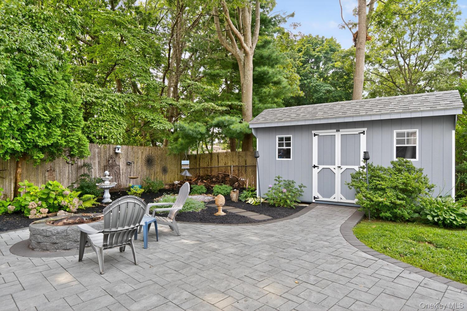 849 Udall Road, West Islip, NY 11795