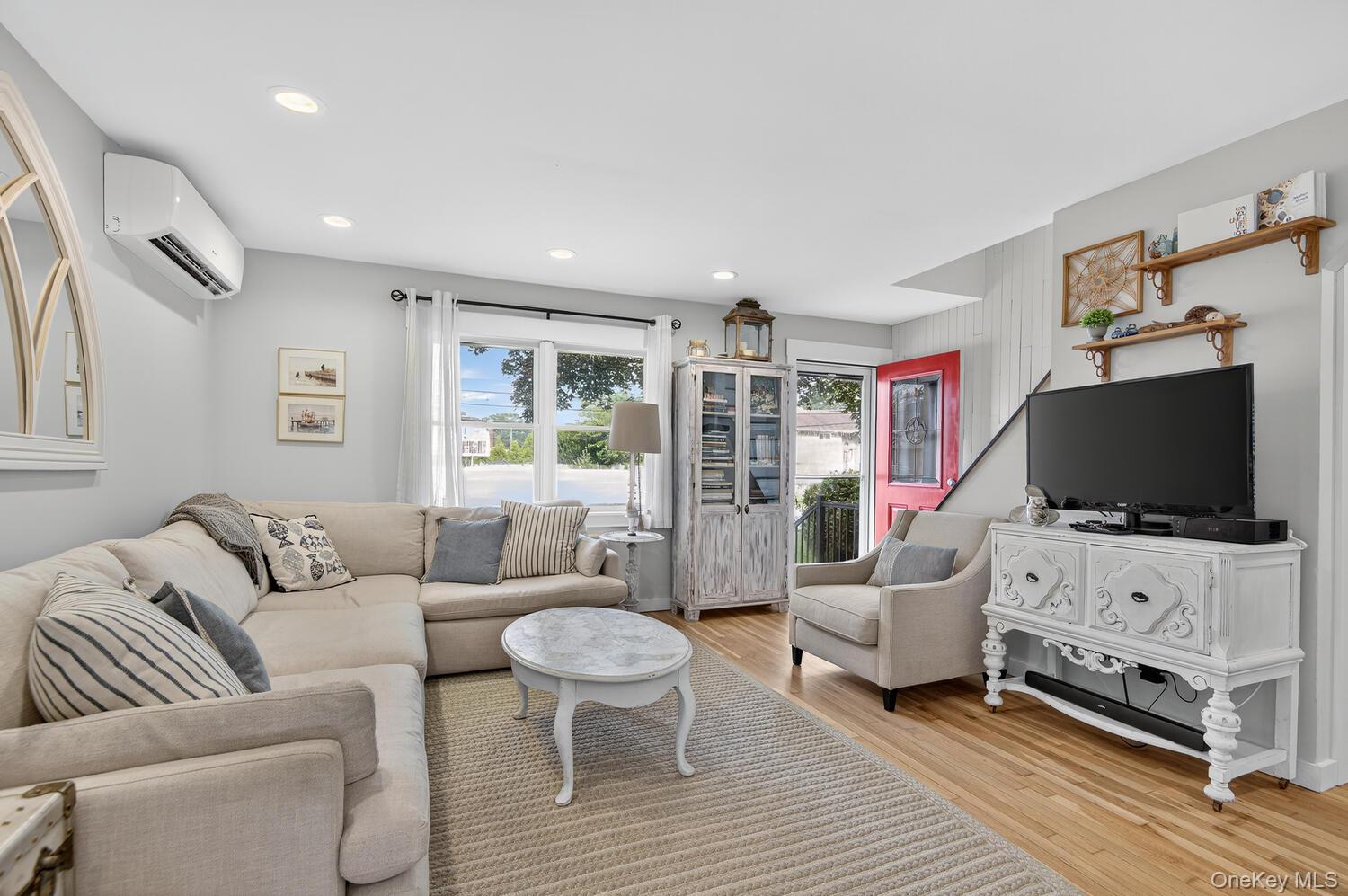 849 Udall Road, West Islip, NY 11795