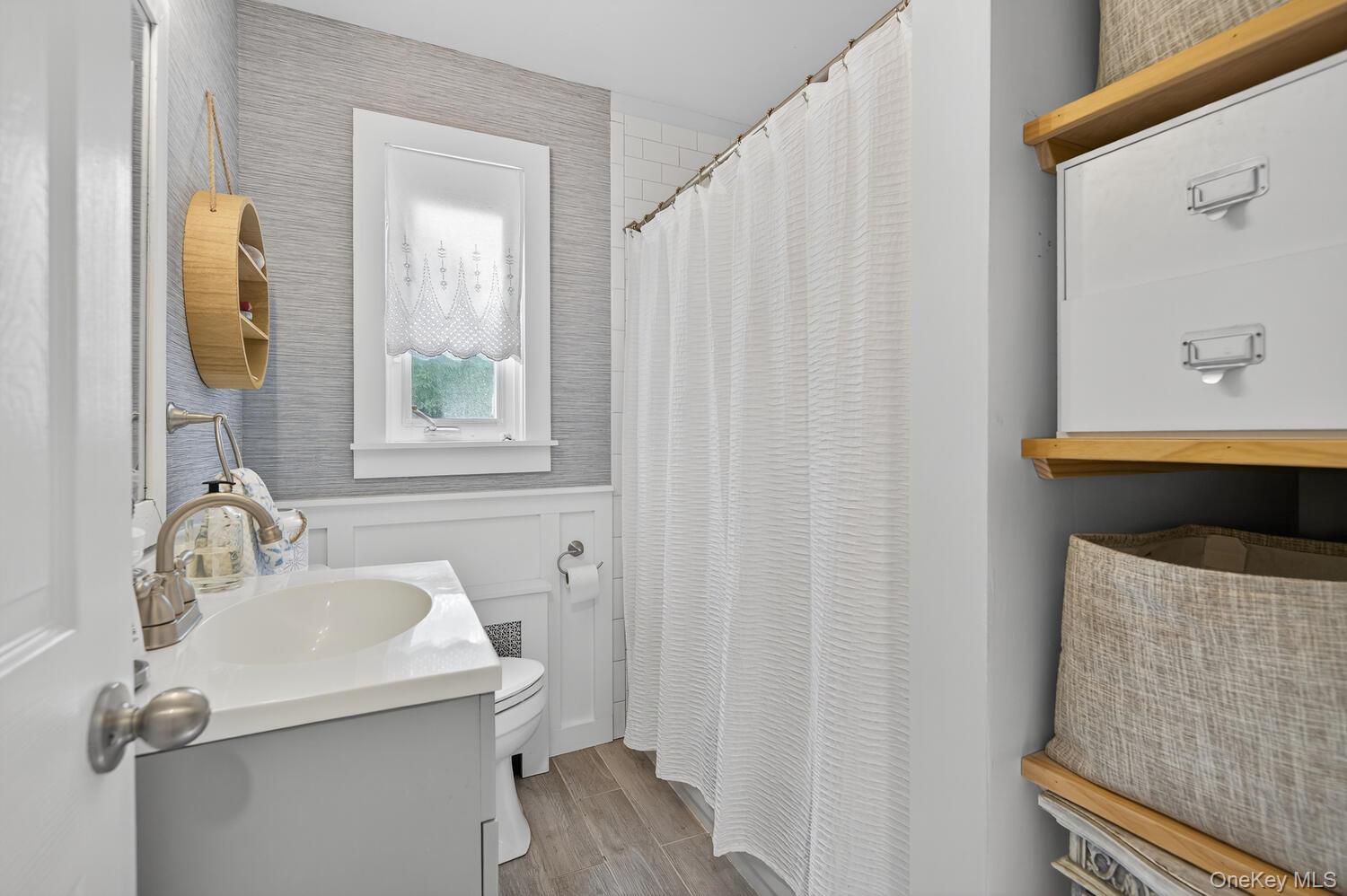 849 Udall Road, West Islip, NY 11795