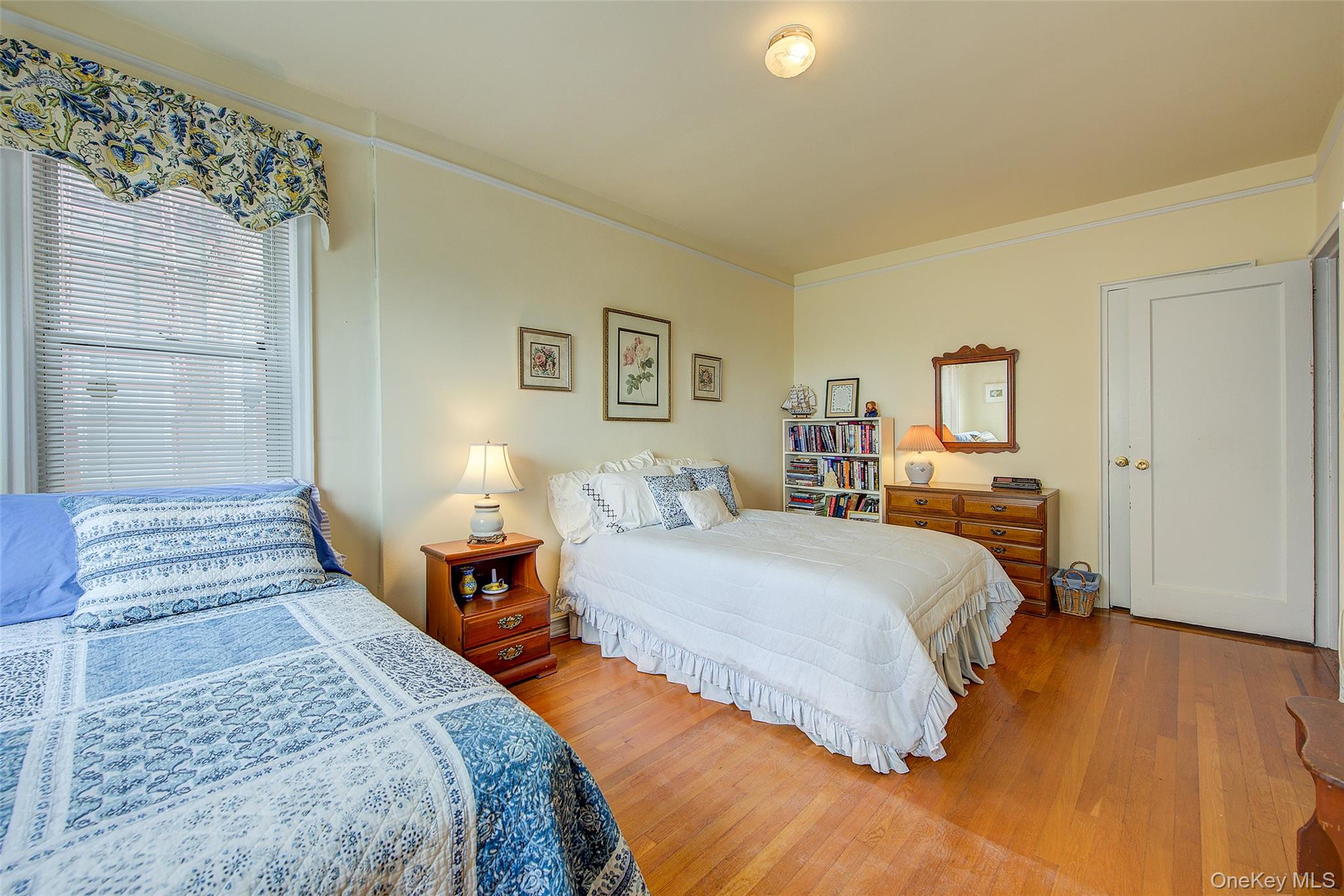 112-50 78th Avenue # 6F, Forest Hills, NY 11375