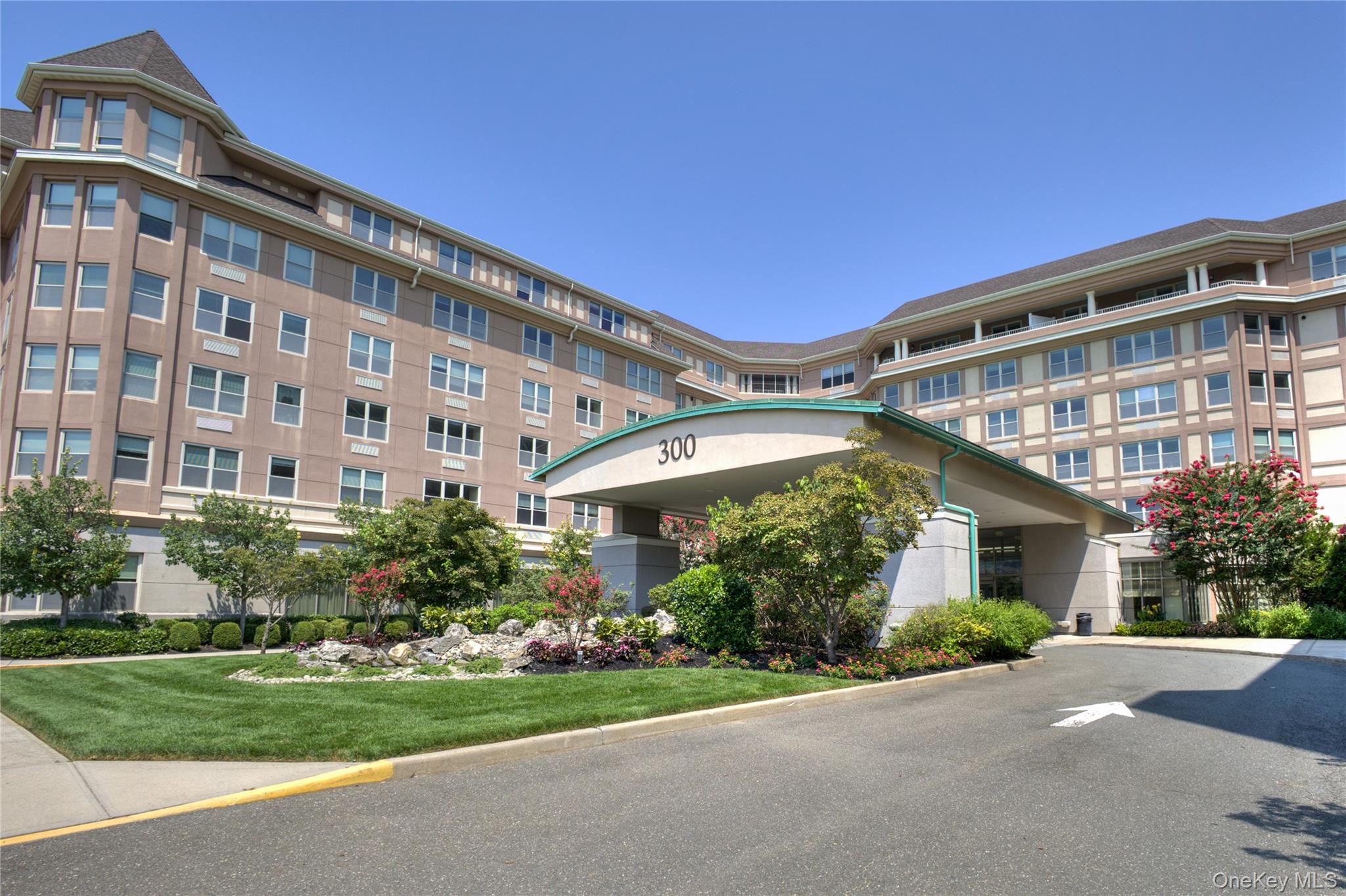 300 E Overlook # 336, Port Washington, NY 11050