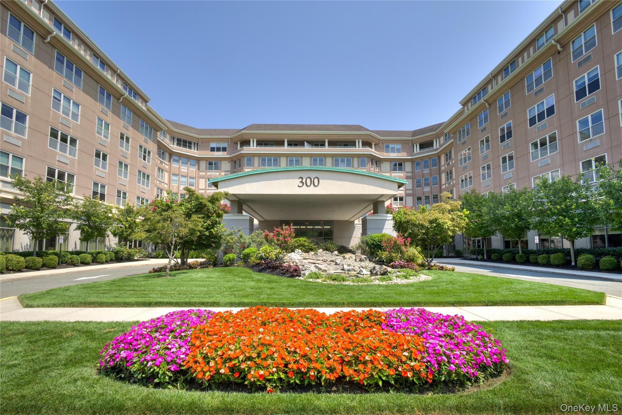 300 E Overlook # 336, Port Washington, NY 11050