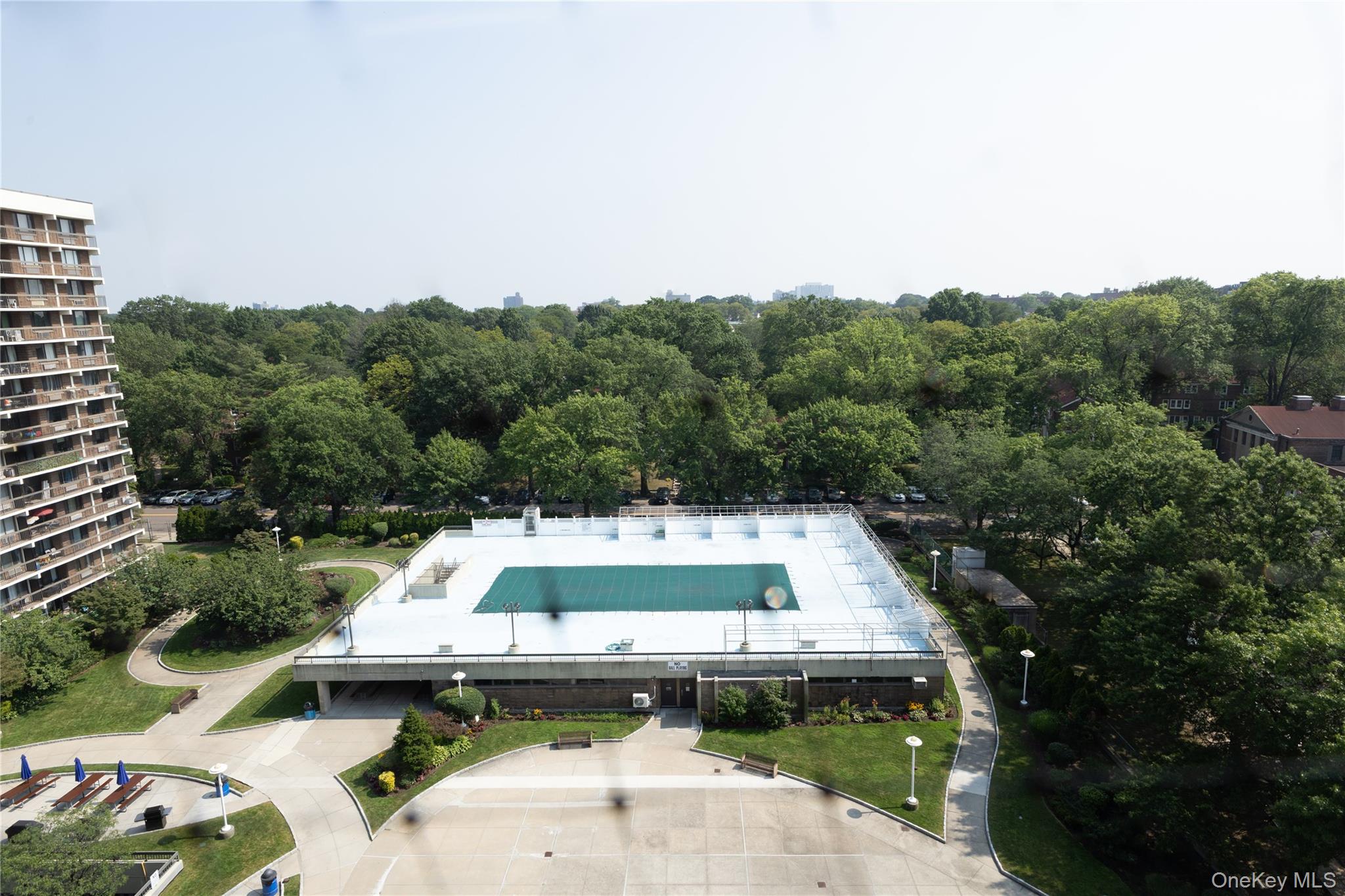 150-38 Union Tnpk 10N # 10N, Kew Gardens, NY 11367