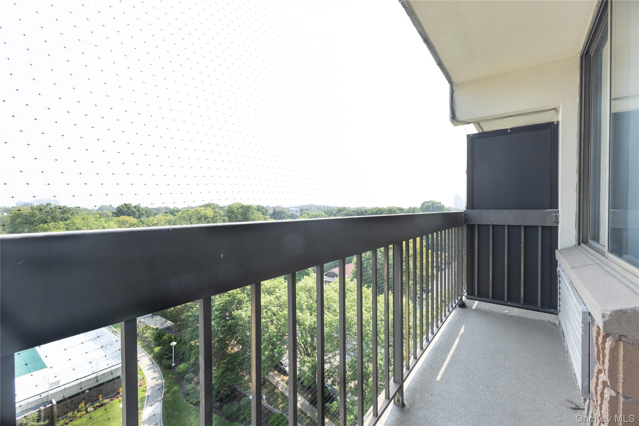 150-38 Union Tnpk 10N # 10N, Kew Gardens, NY 11367