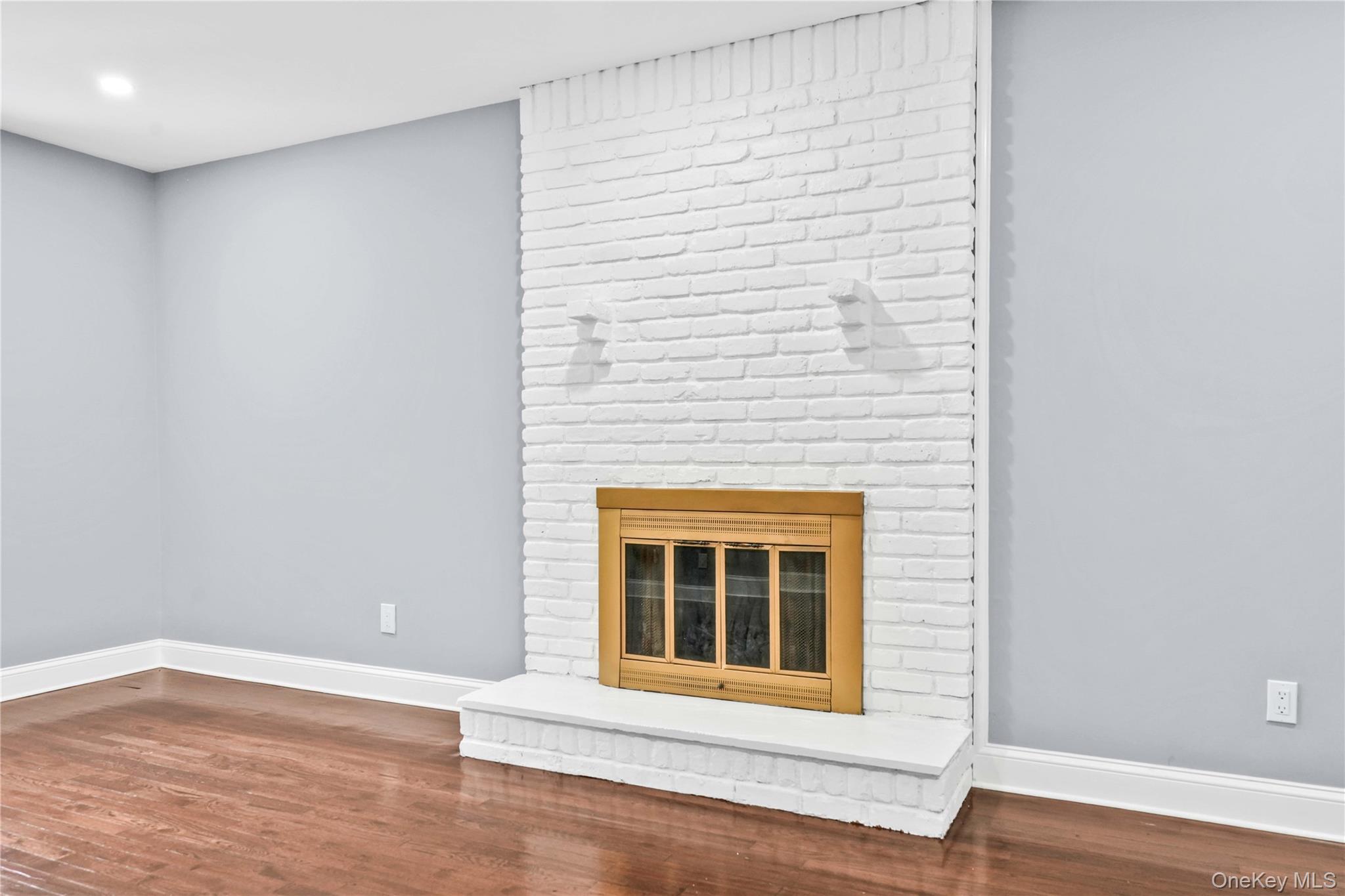 45 Forest Drive, Centerport, NY 11721