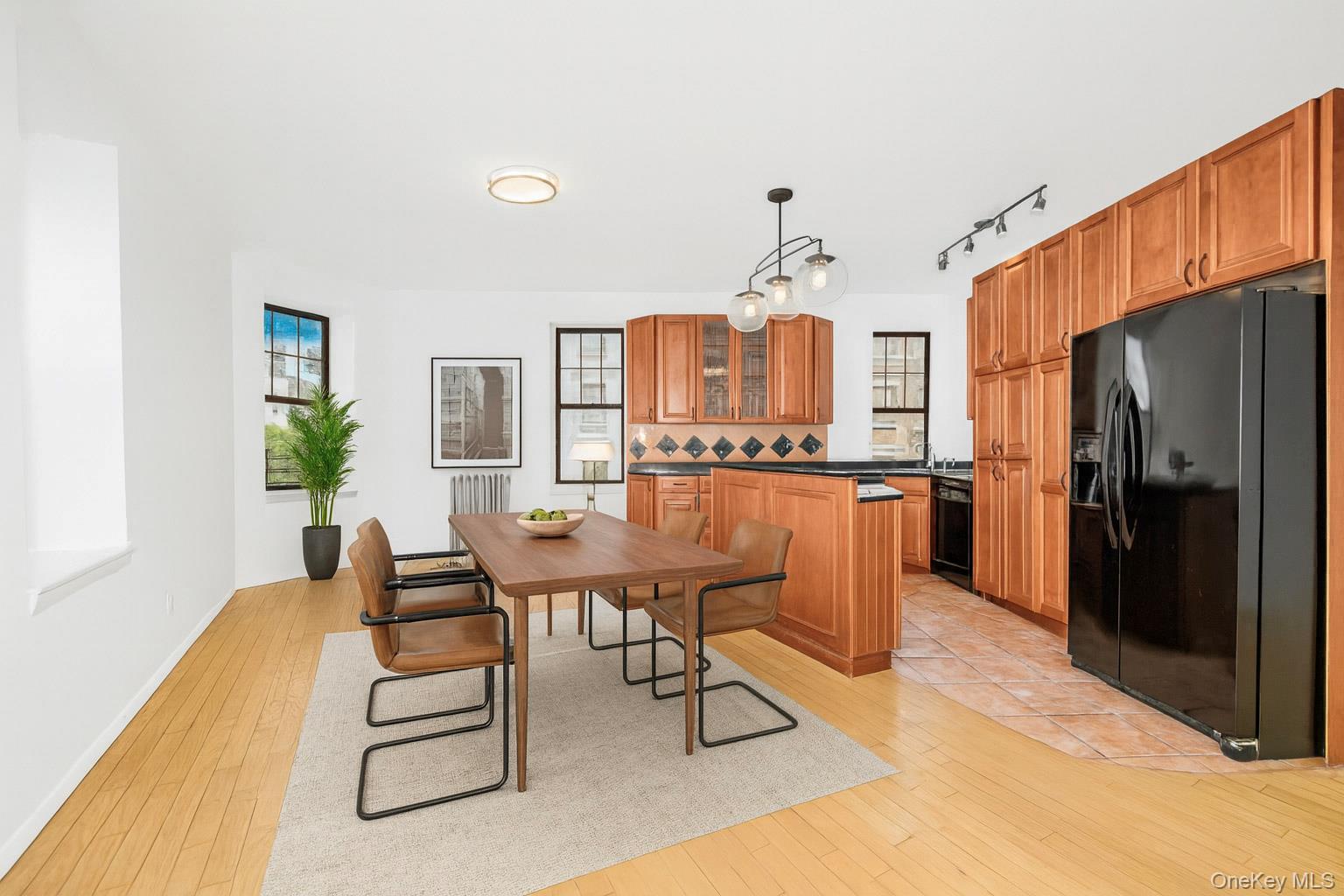 33 Convent Avenue # 23, New York (Manhattan), NY 10027