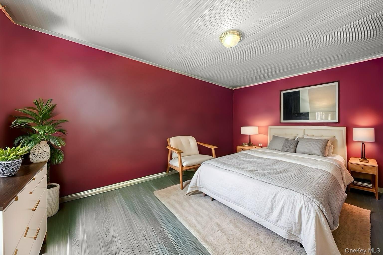 9 Willow Street, Glen Cove, NY 11542