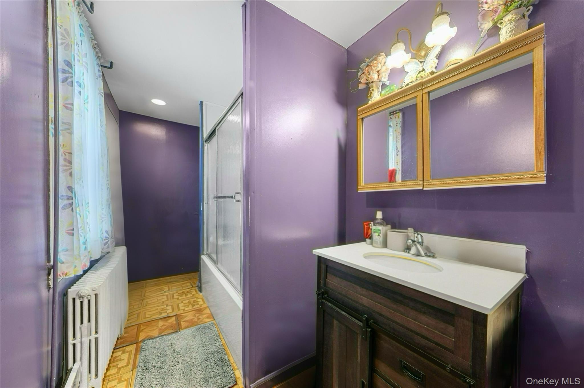 9 Willow Street, Glen Cove, NY 11542