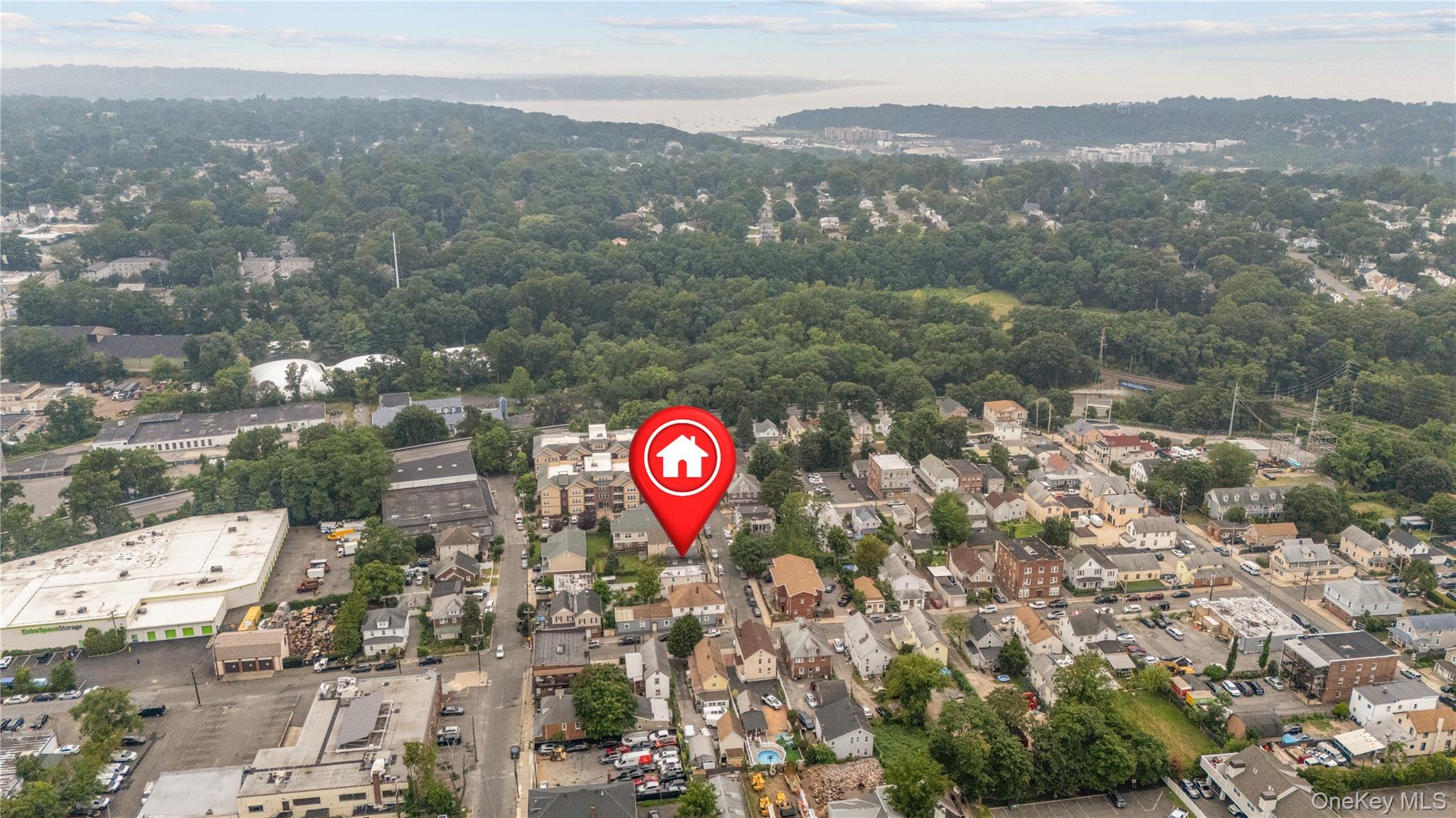 9 Willow Street, Glen Cove, NY 11542