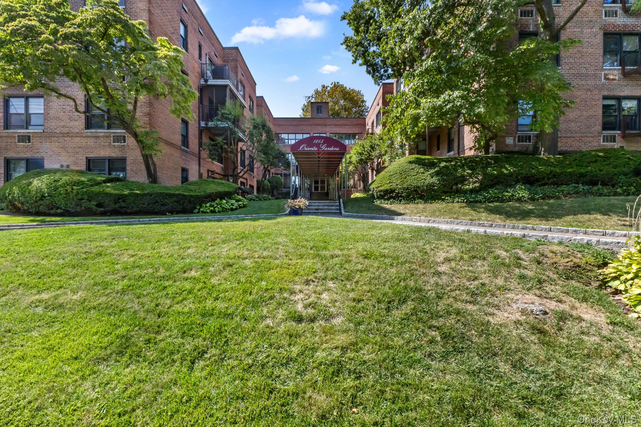 1015 Old Post Road # 3L, Mamaroneck, NY 10543