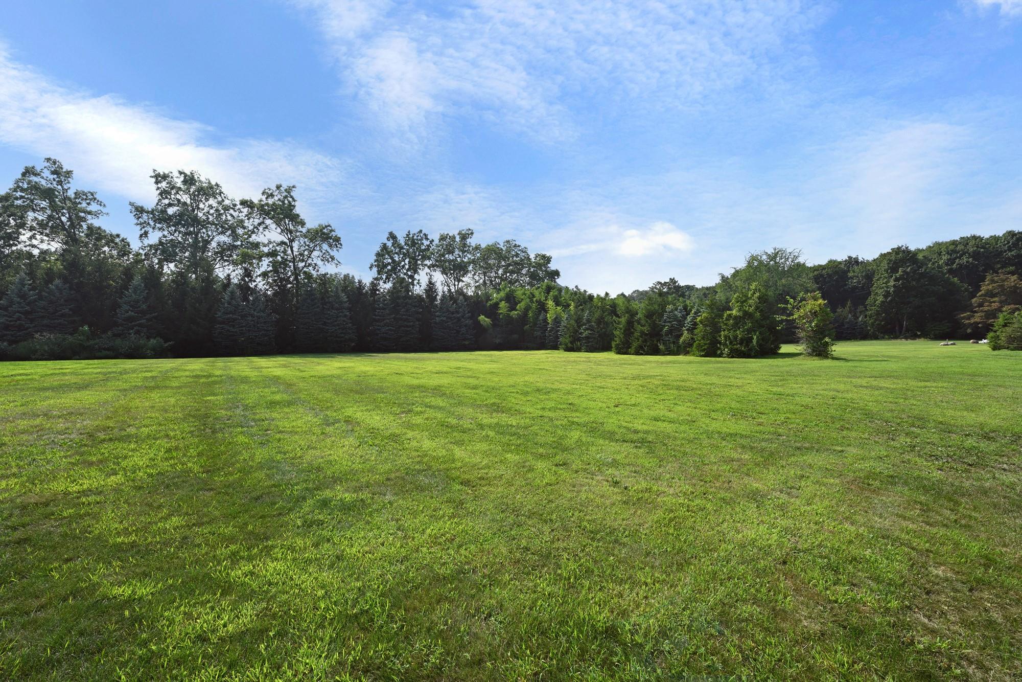 3/5 Bristol Lane, Purchase, NY 10577