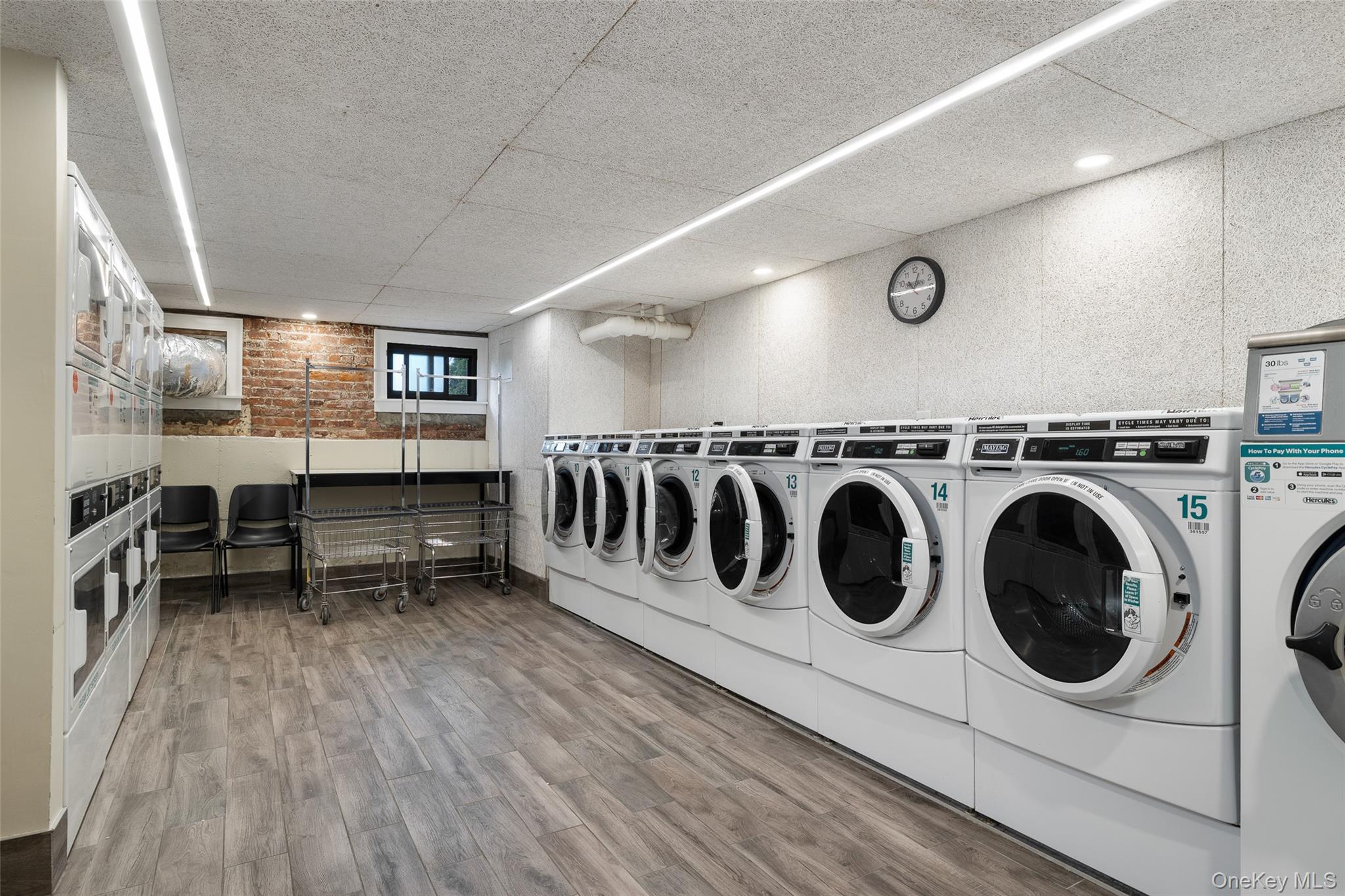 12 Hempstead Avenue # 2, Rockville Centre, NY 11570