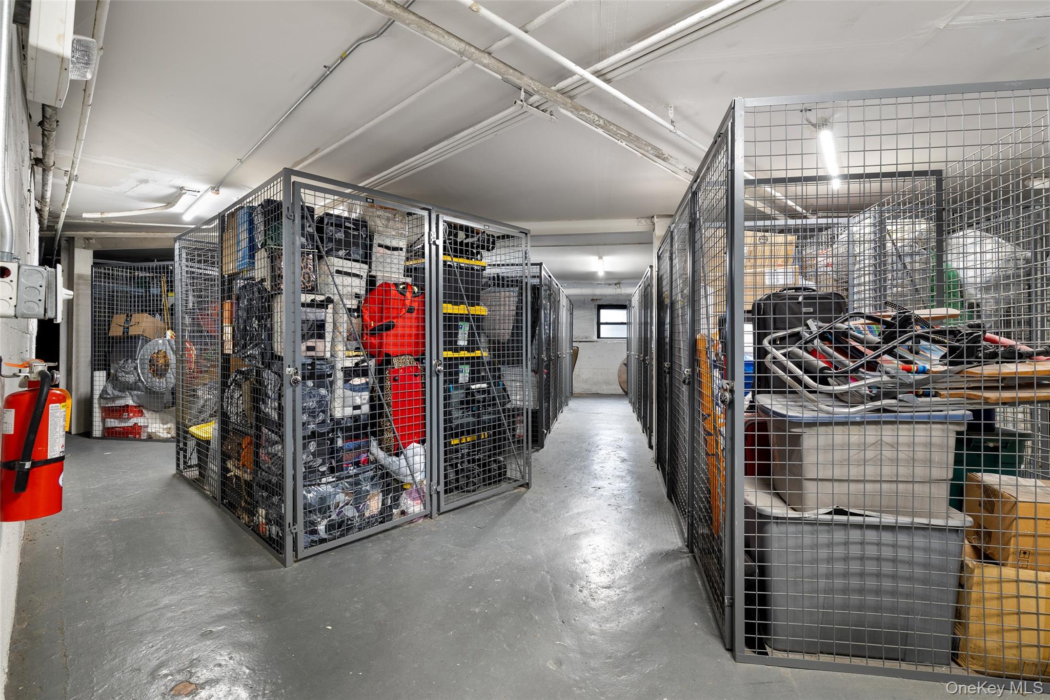 12 Hempstead Avenue # 2, Rockville Centre, NY 11570