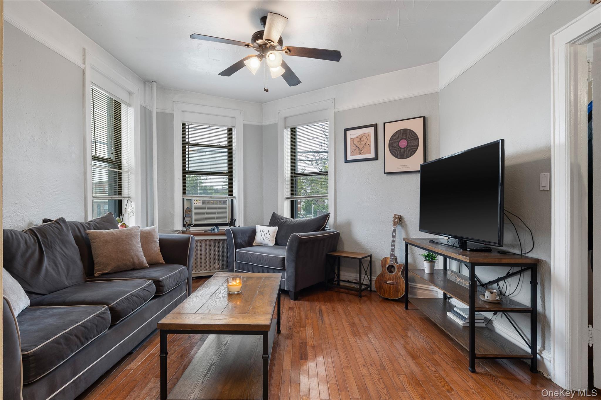 12 Hempstead Avenue # 2, Rockville Centre, NY 11570