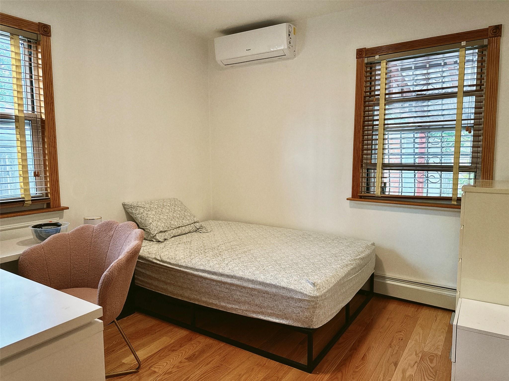 7615 172nd Street, Fresh Meadows, NY 11366