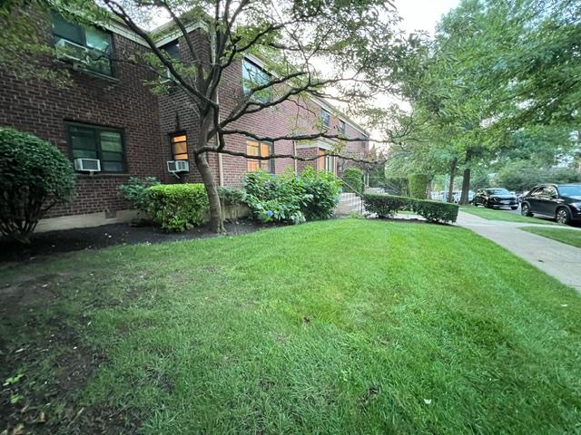 74-80 220 Street # 292B1, Oakland Gardens, NY 11364