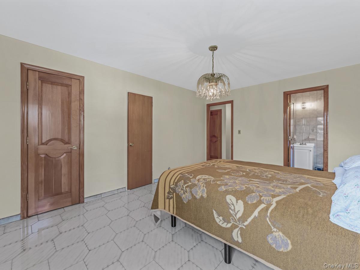 4321 172nd Street, Flushing, NY 11358