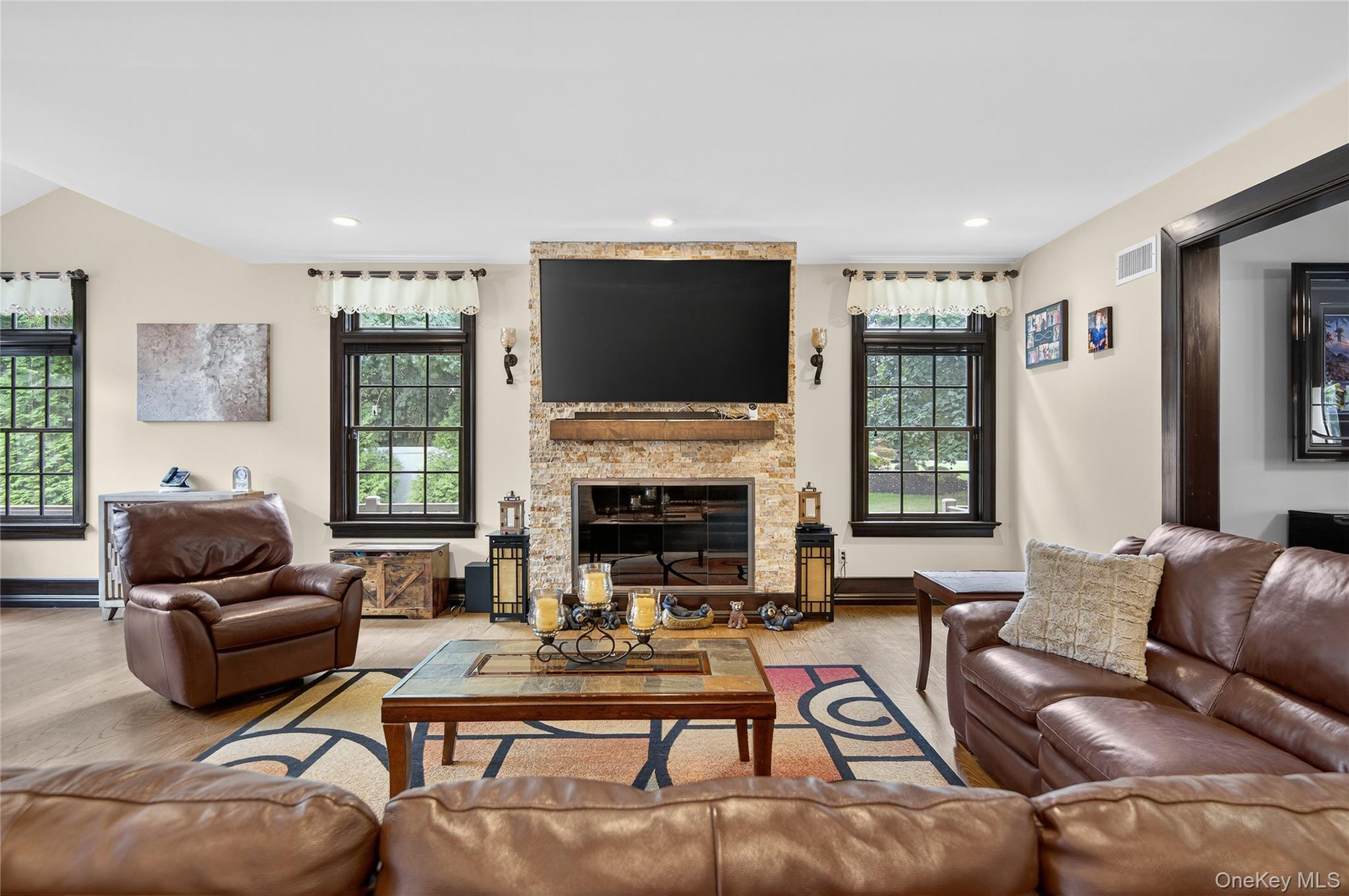 23 Gloria Lane, Huntington, NY 11743