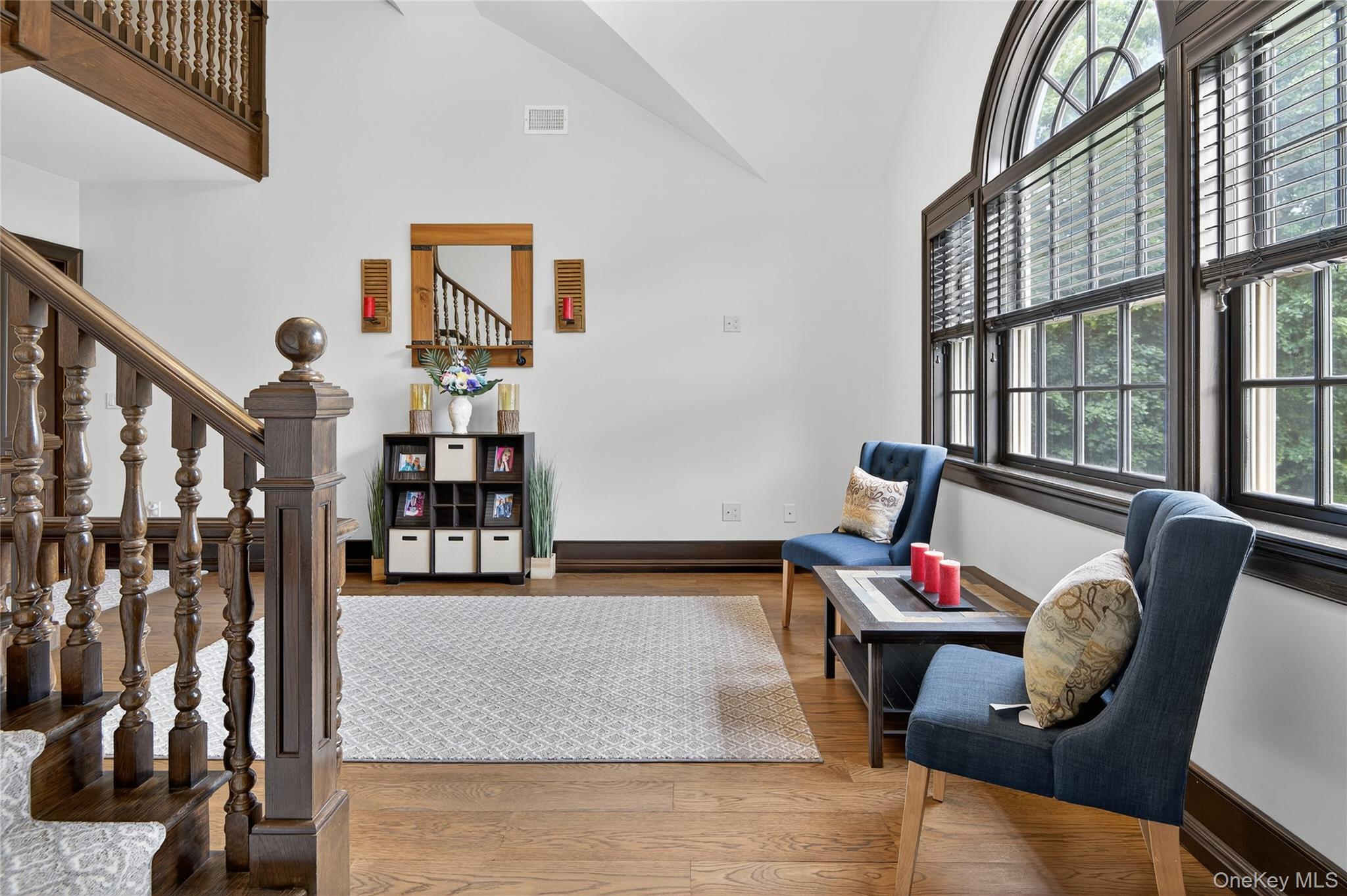 23 Gloria Lane, Huntington, NY 11743