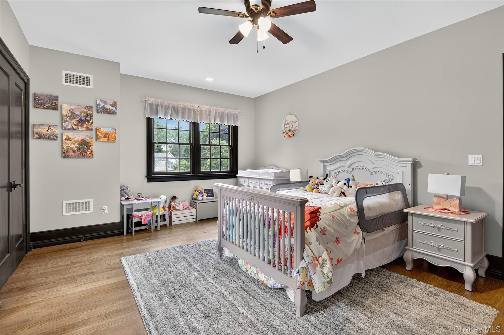 23 Gloria Lane, Huntington, NY 11743