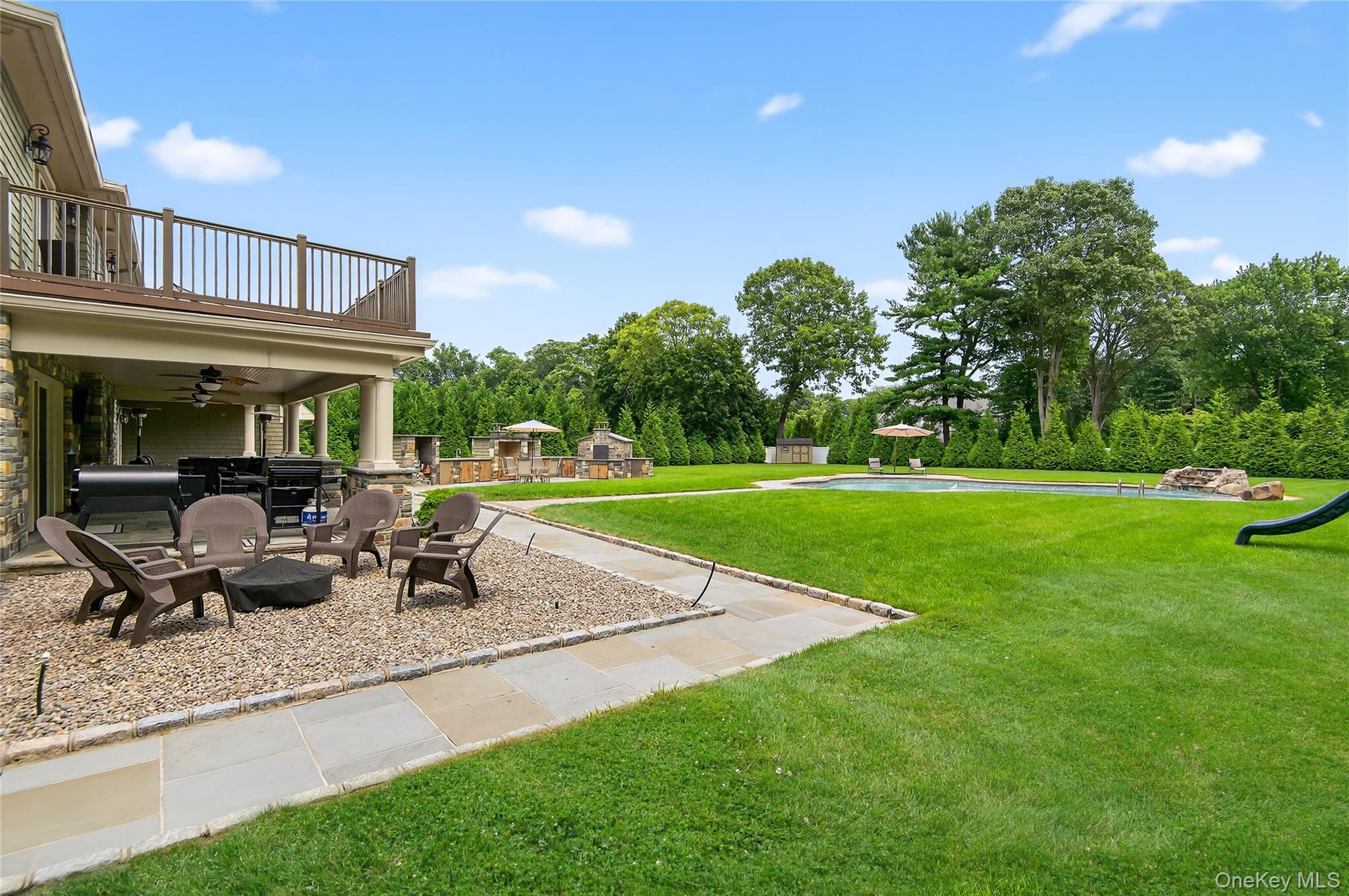 23 Gloria Lane, Huntington, NY 11743