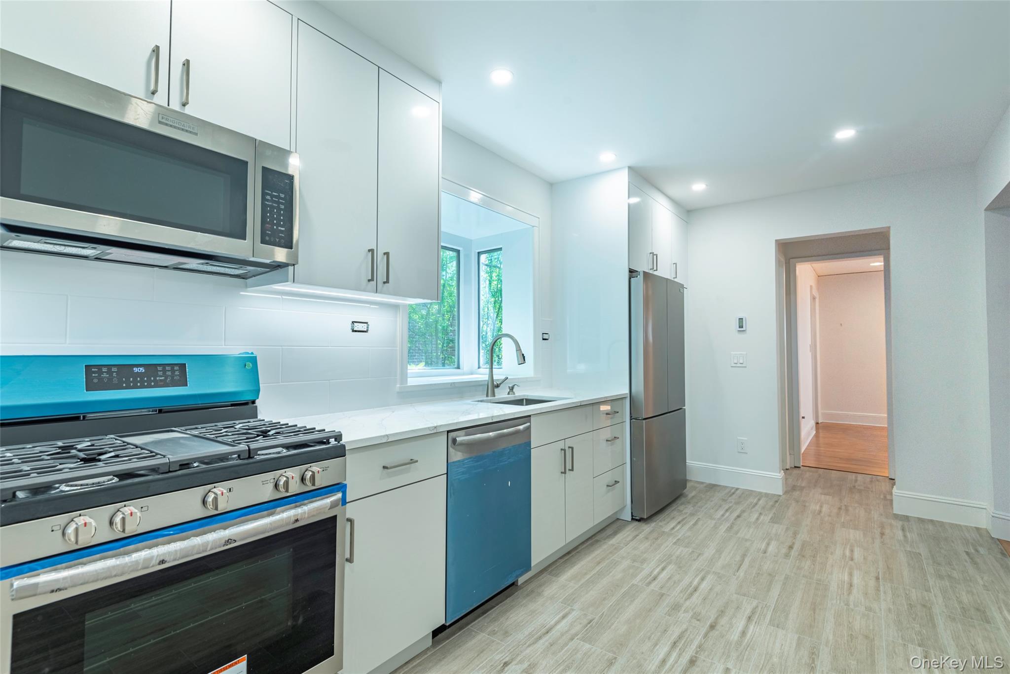 11 4th Road, Great Neck, NY 11021