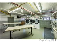 7234 Austin Street # D4, Forest Hills, NY 11375