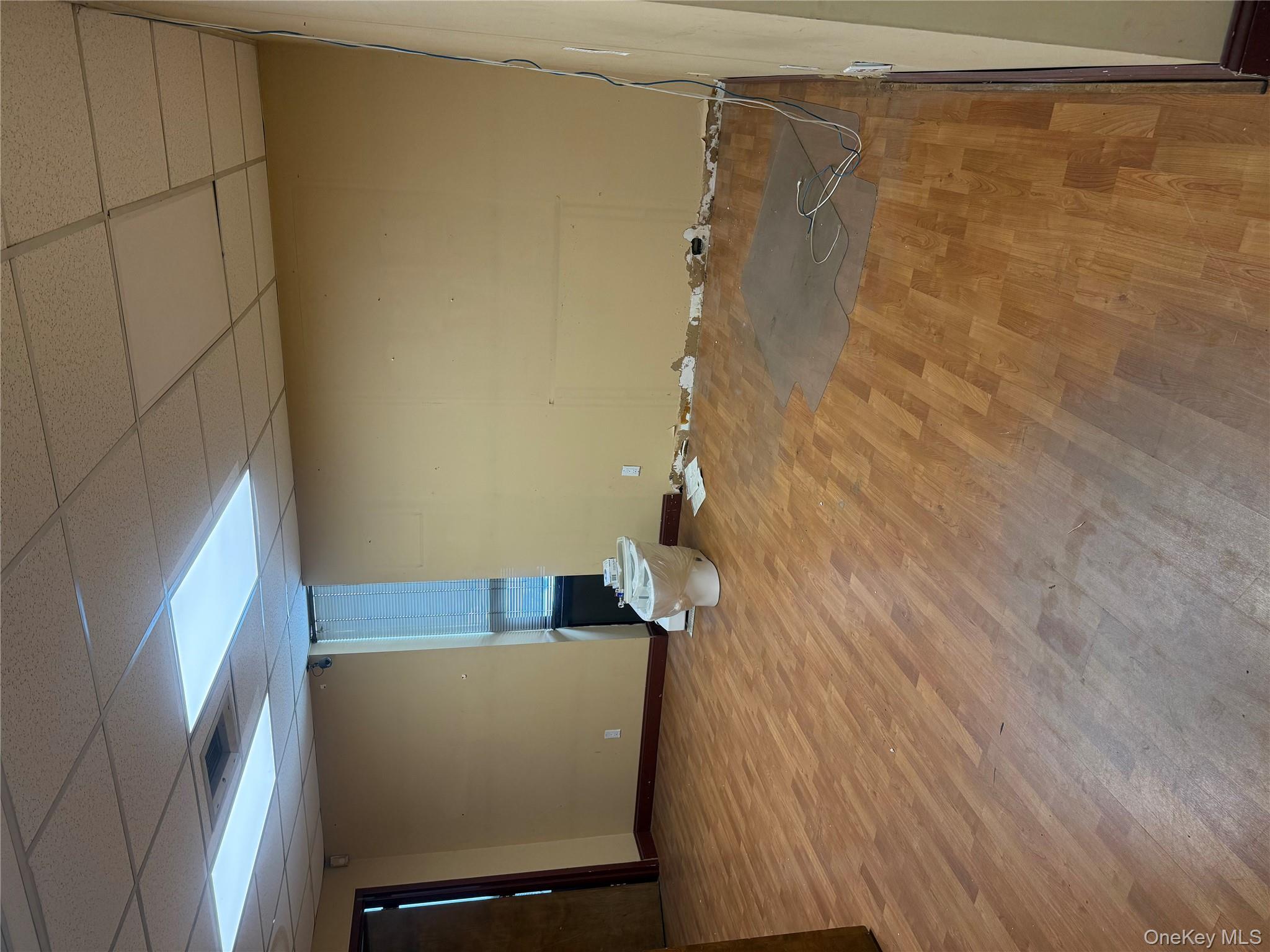 75 Urban Avenue, Westbury, NY 11590