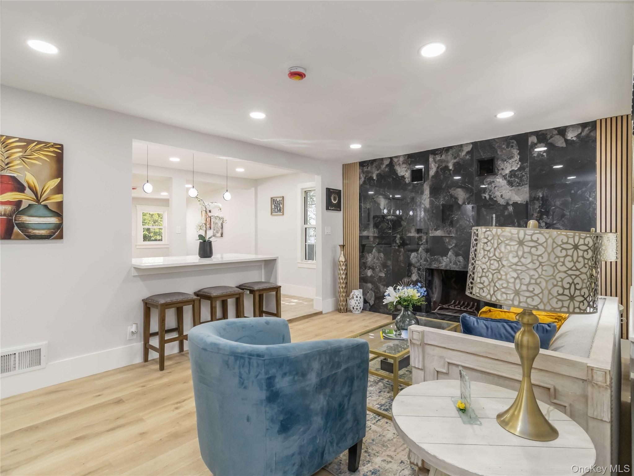 4074 Hill Avenue, Bronx, NY 10466