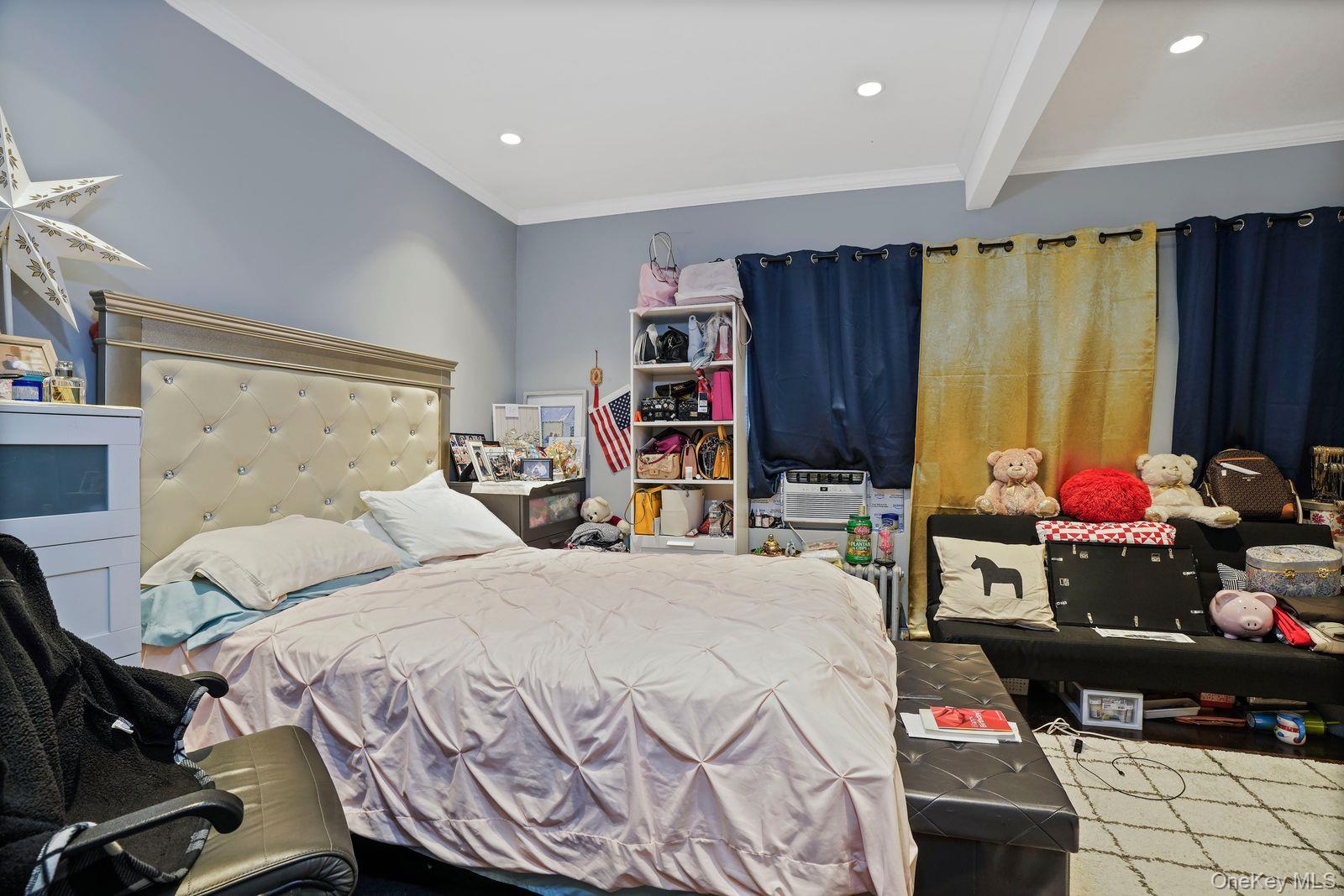 70-49 66th Place, Glendale, NY 11385