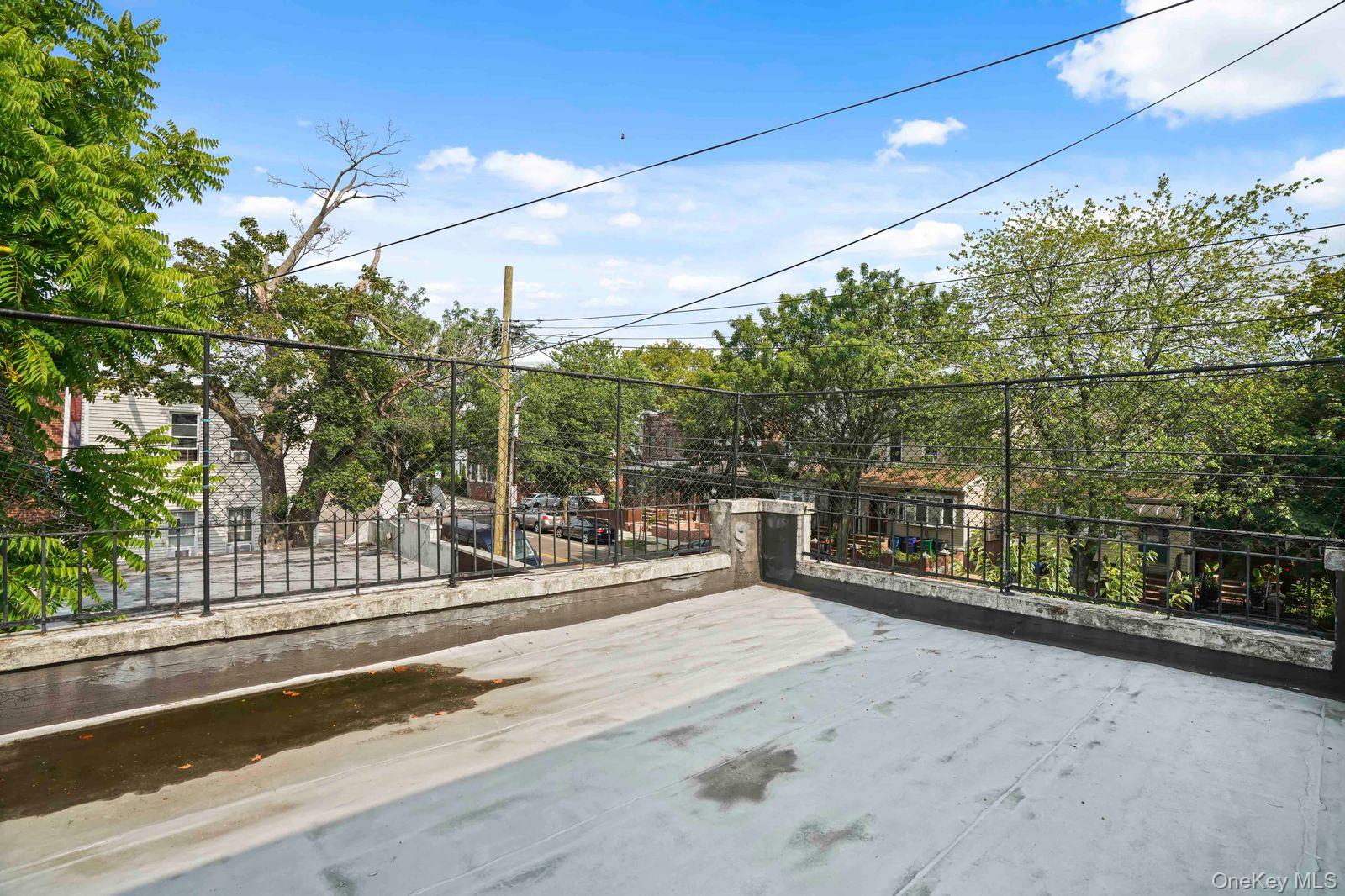 70-49 66th Place, Glendale, NY 11385