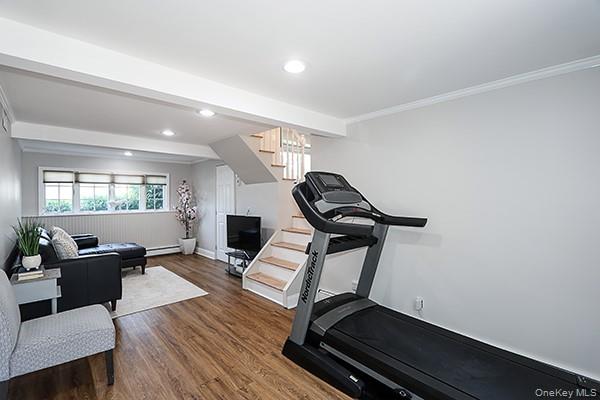 12 Barnum Avenue, Plainview, NY 11803