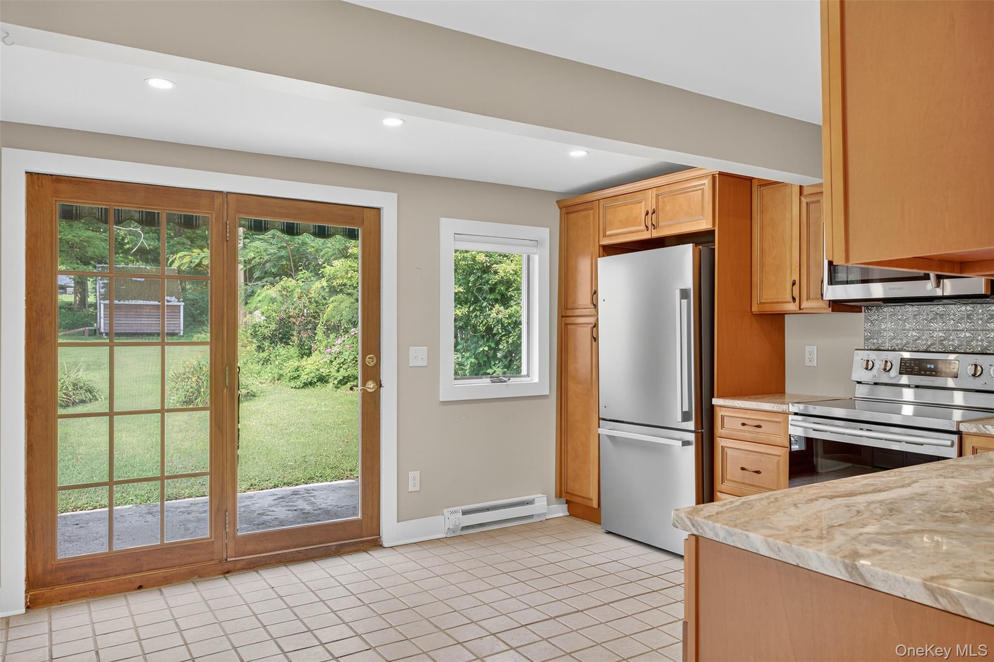 14 Oak Street, Rhinebeck, NY 12572