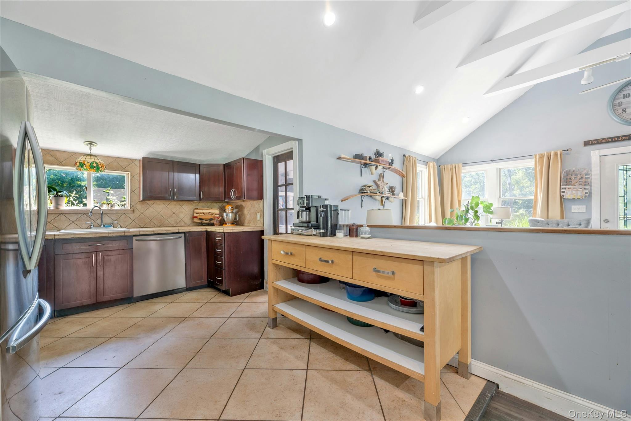 57 Flower Road, Mastic Beach, NY 11951