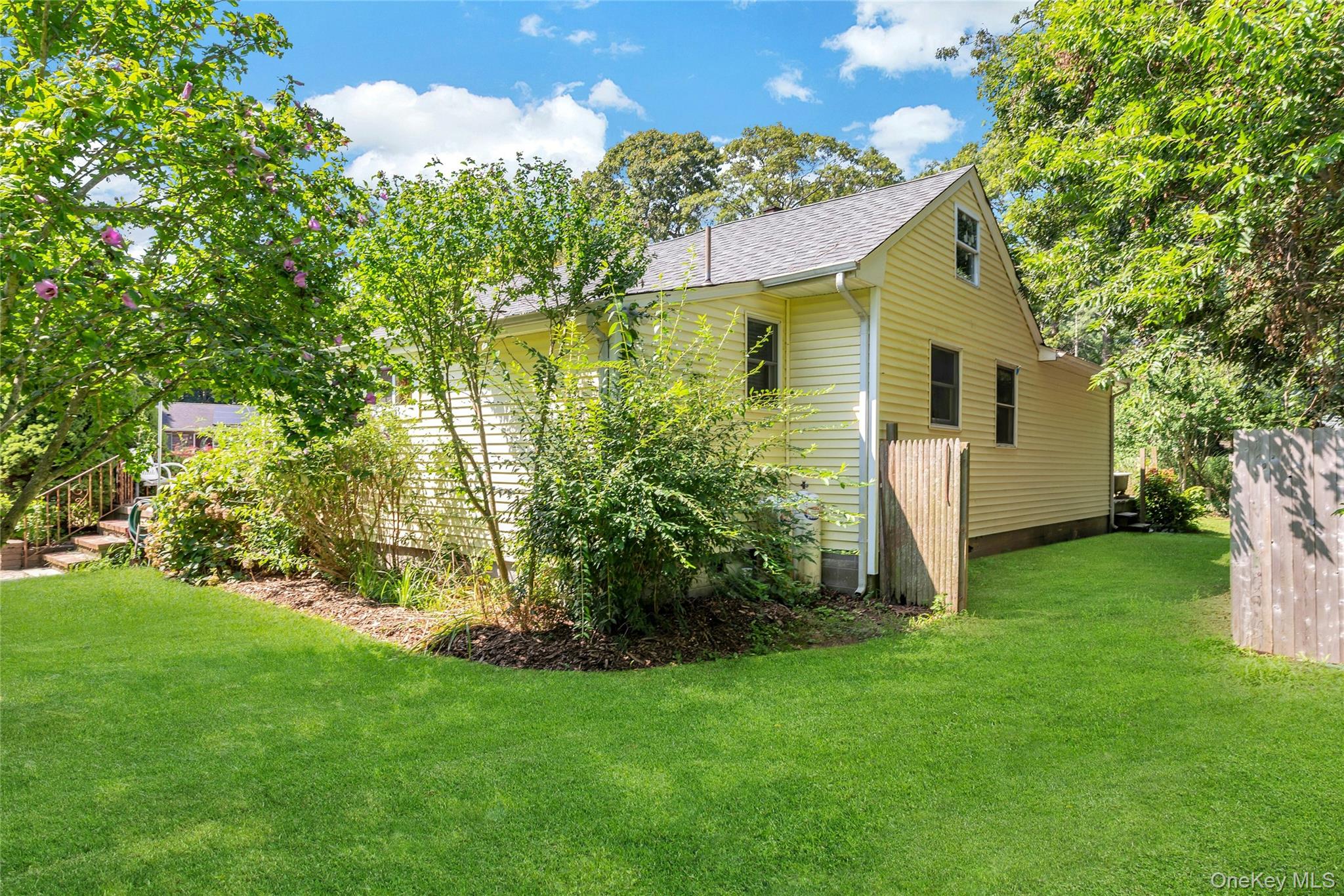 57 Flower Road, Mastic Beach, NY 11951