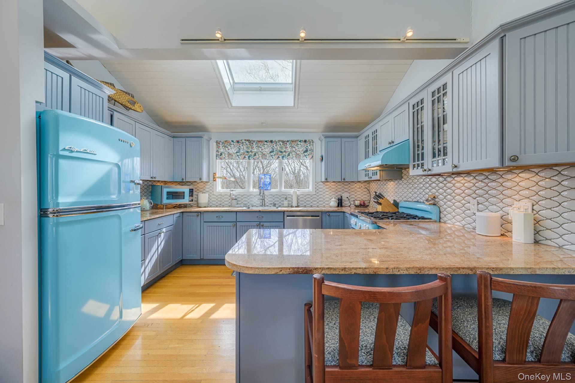 6 Trail Court, Water Mill, NY 11976