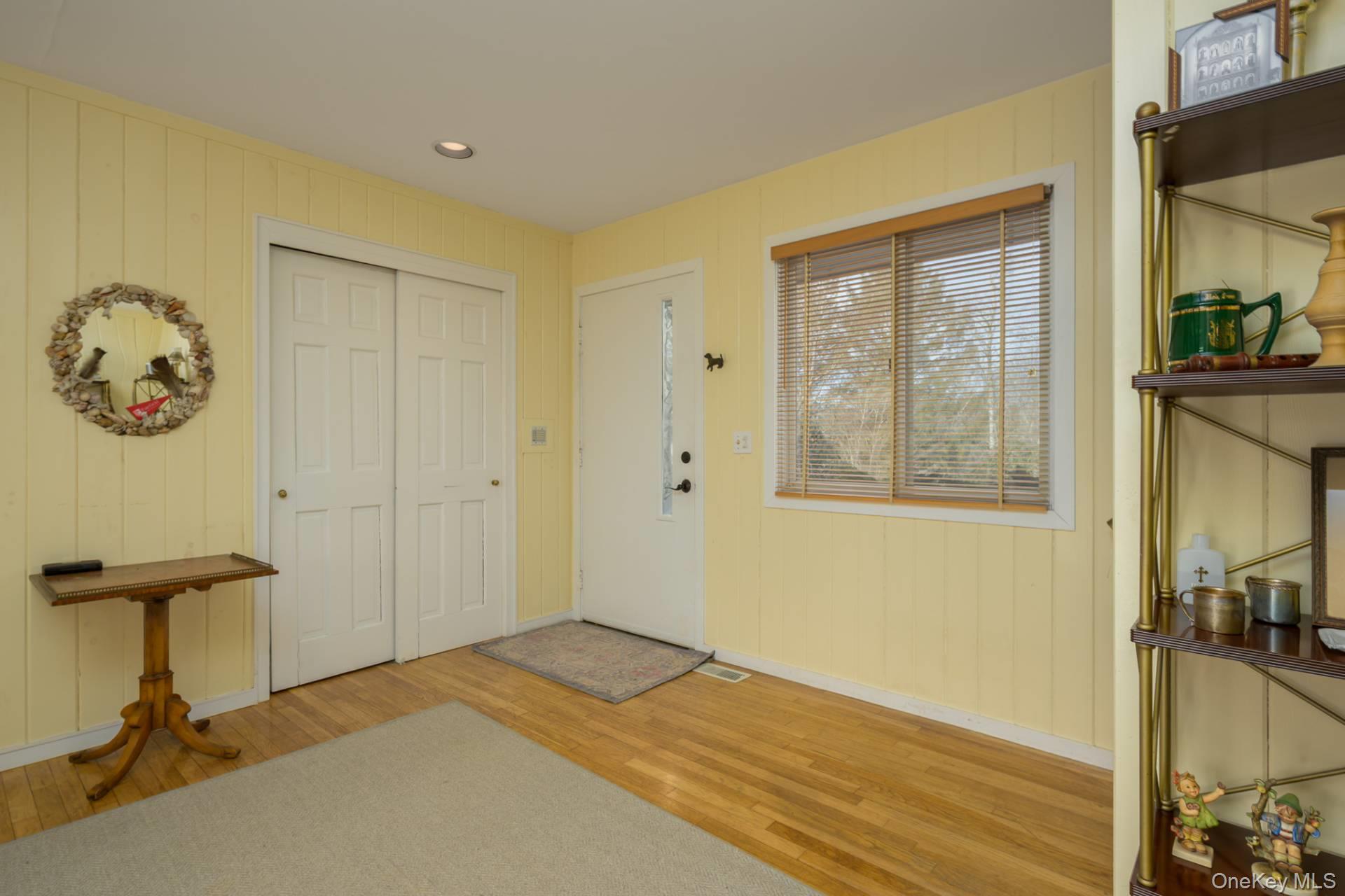 6 Trail Court, Water Mill, NY 11976