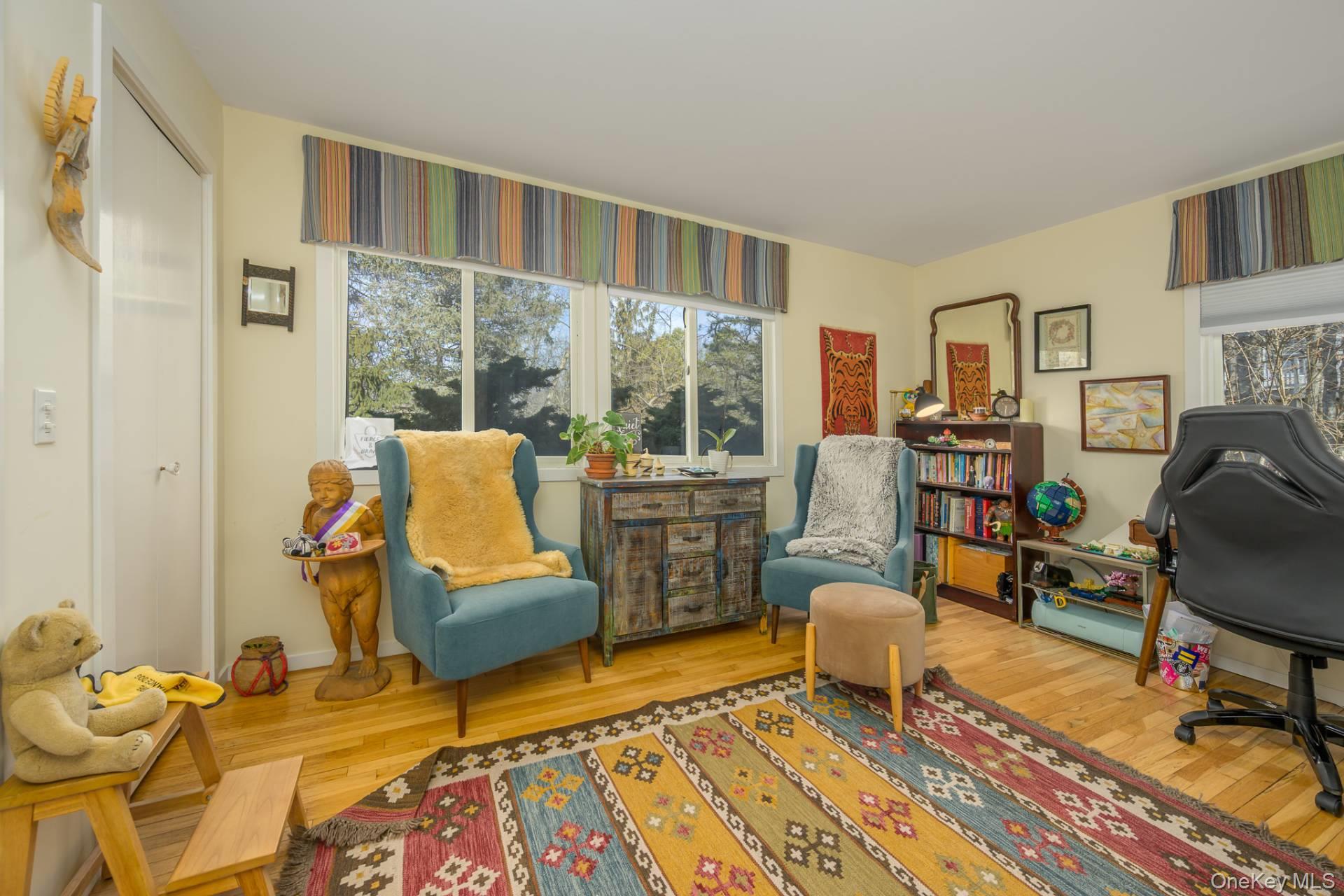 6 Trail Court, Water Mill, NY 11976