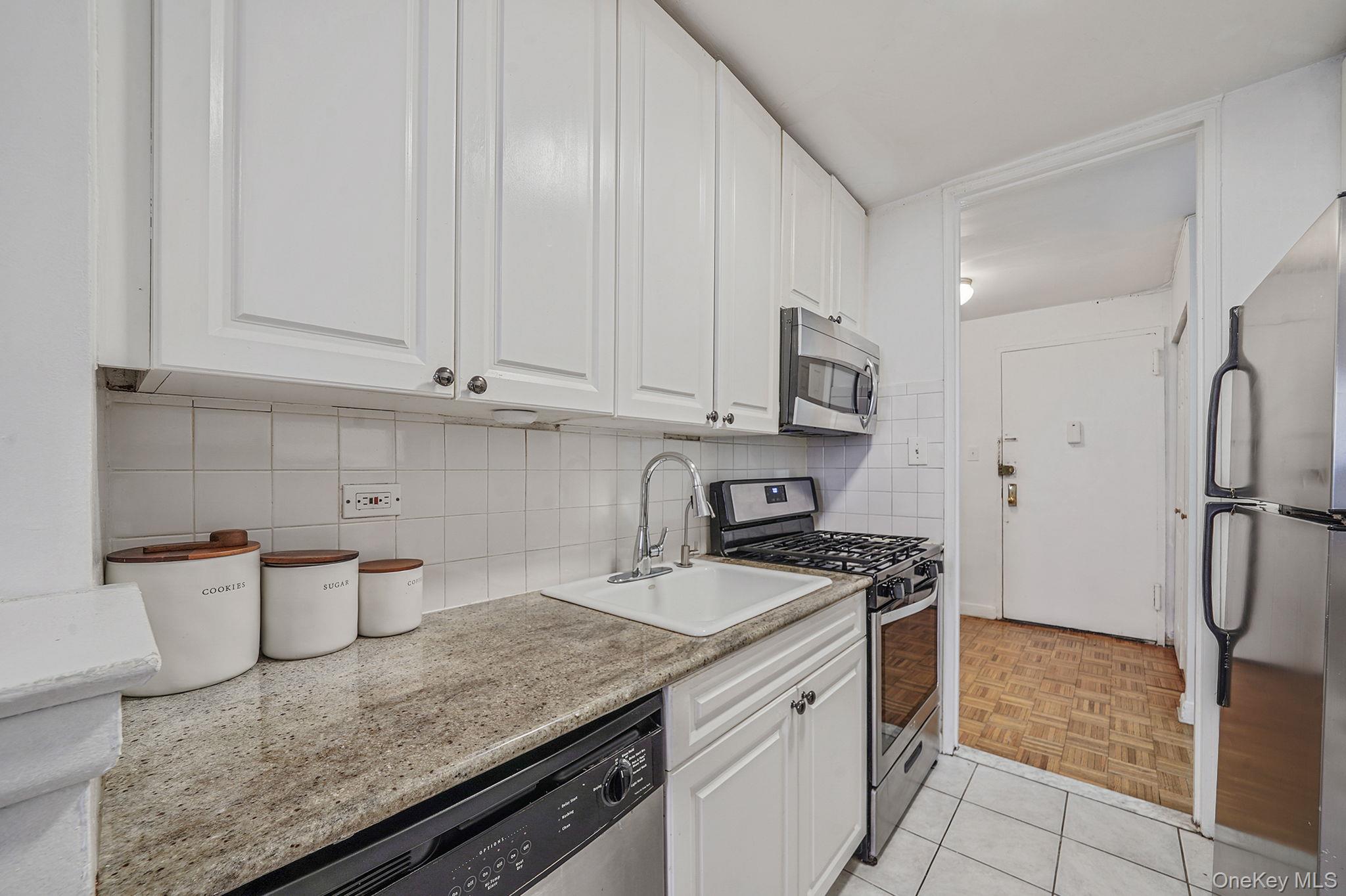 3520 Leverich Street # 212, Jackson Heights, NY 11372